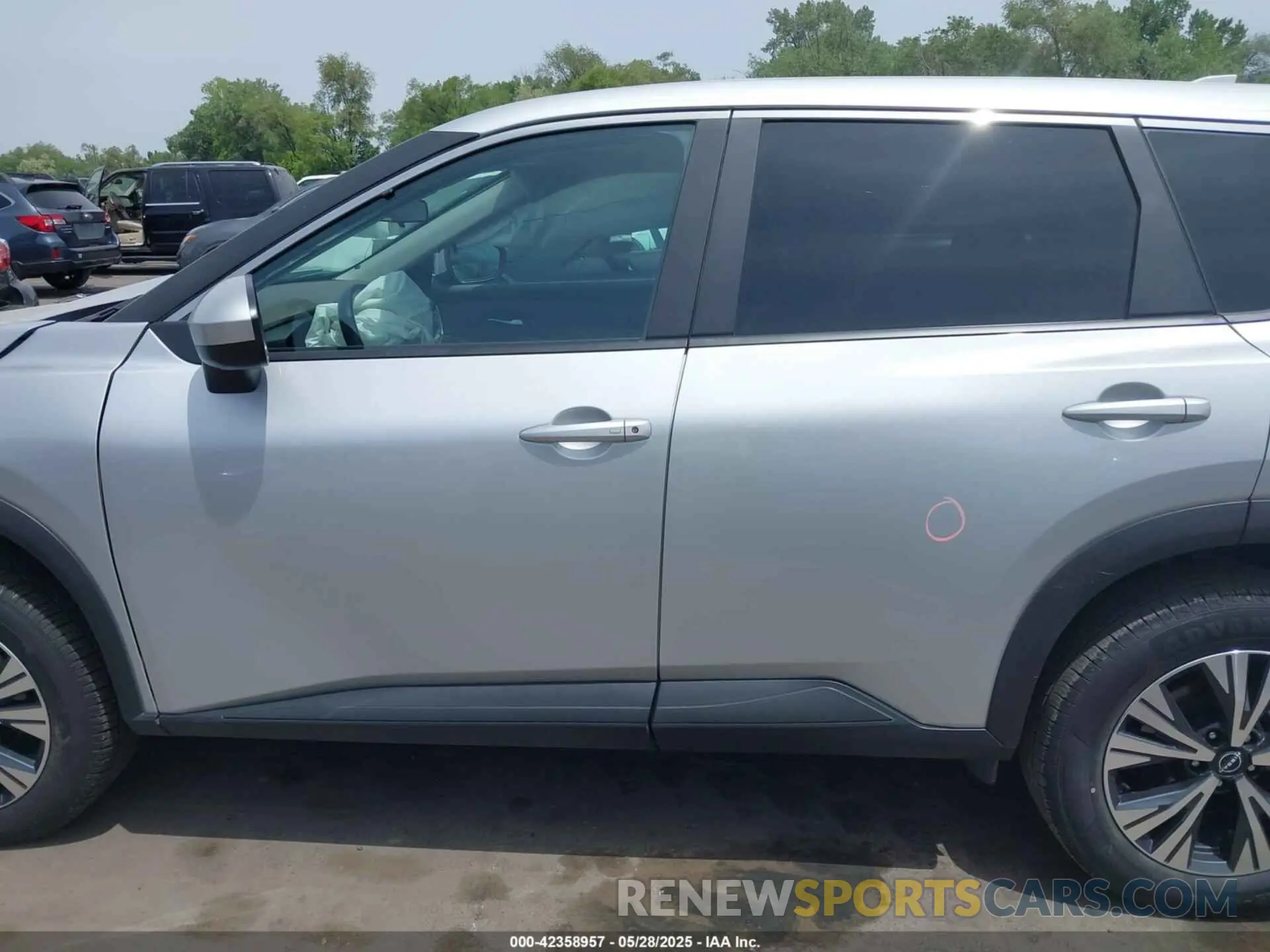14 Photograph of a damaged car 5N1BT3BA3PC945780 NISSAN ROGUE 2023