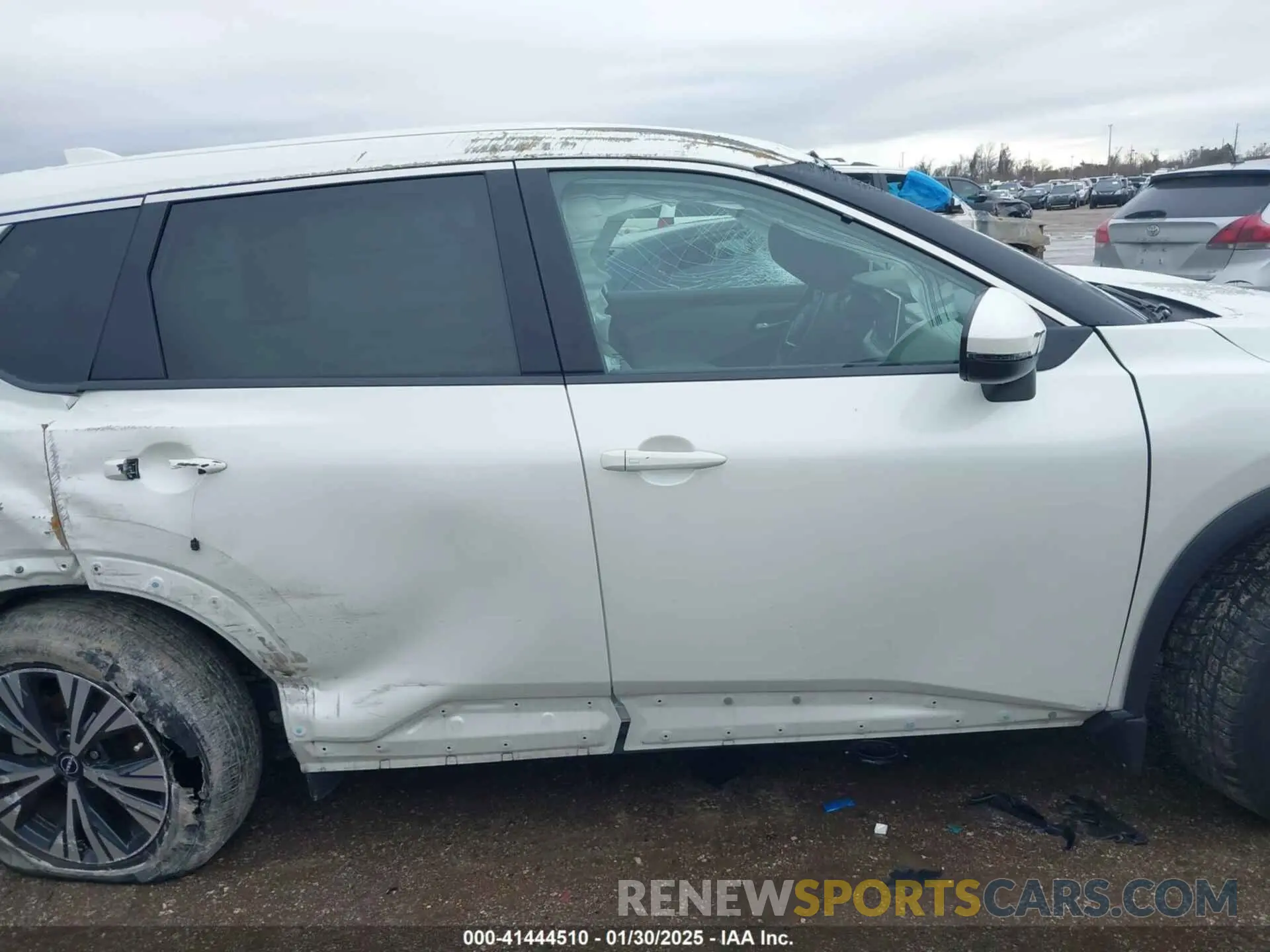 13 Photograph of a damaged car 5N1BT3BA4PC679508 NISSAN ROGUE 2023