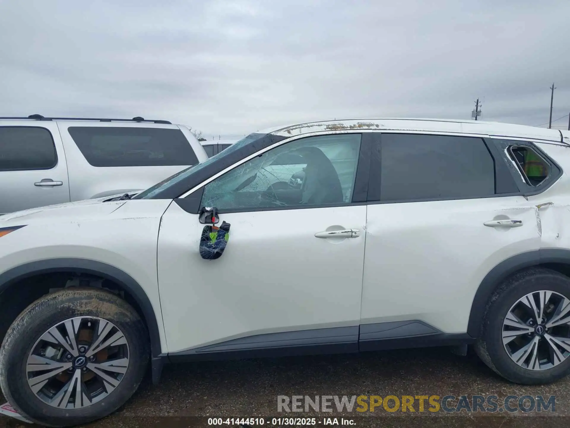 14 Photograph of a damaged car 5N1BT3BA4PC679508 NISSAN ROGUE 2023