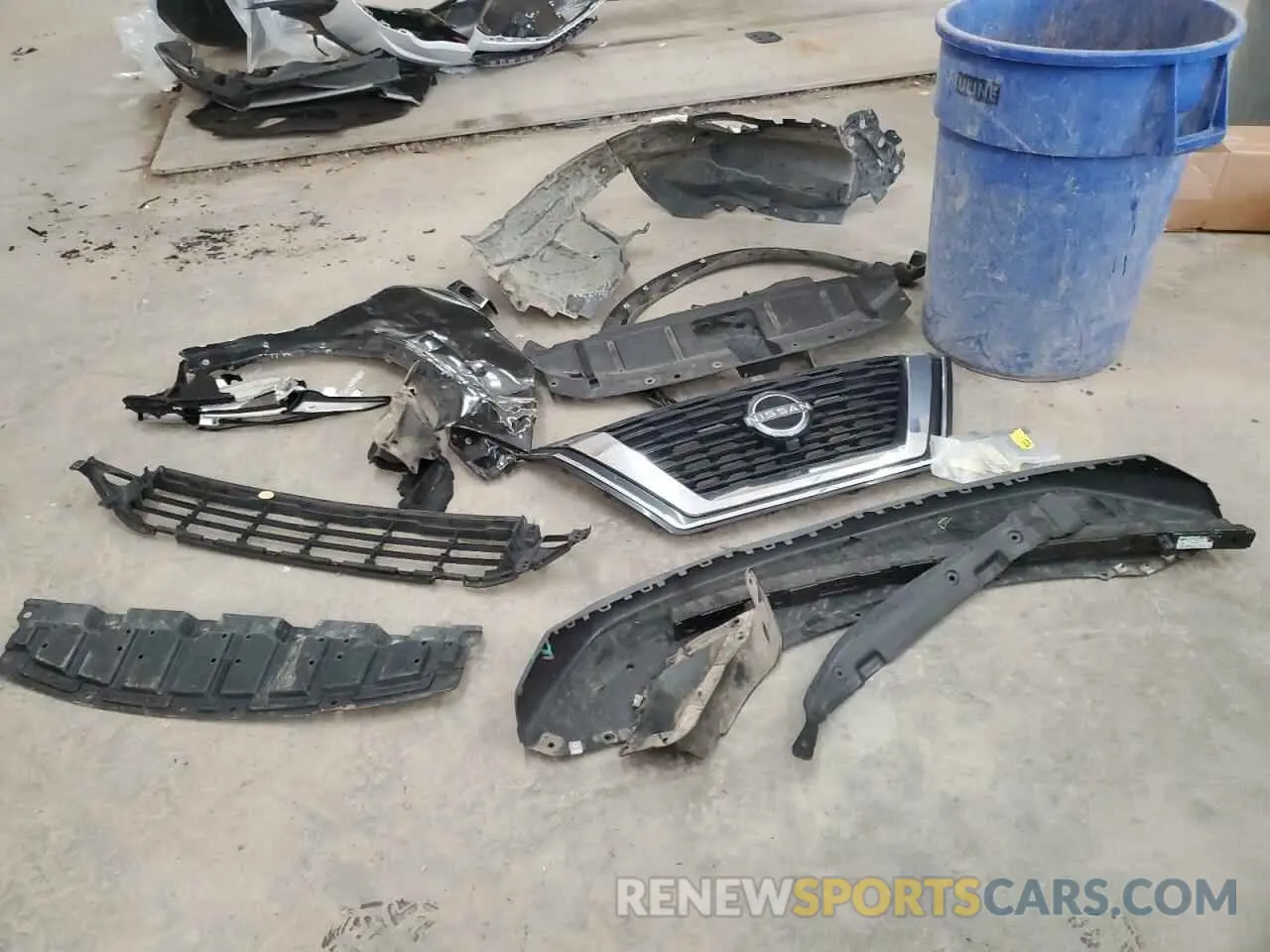 13 Photograph of a damaged car 5N1BT3BA4PC767328 NISSAN ROGUE 2023