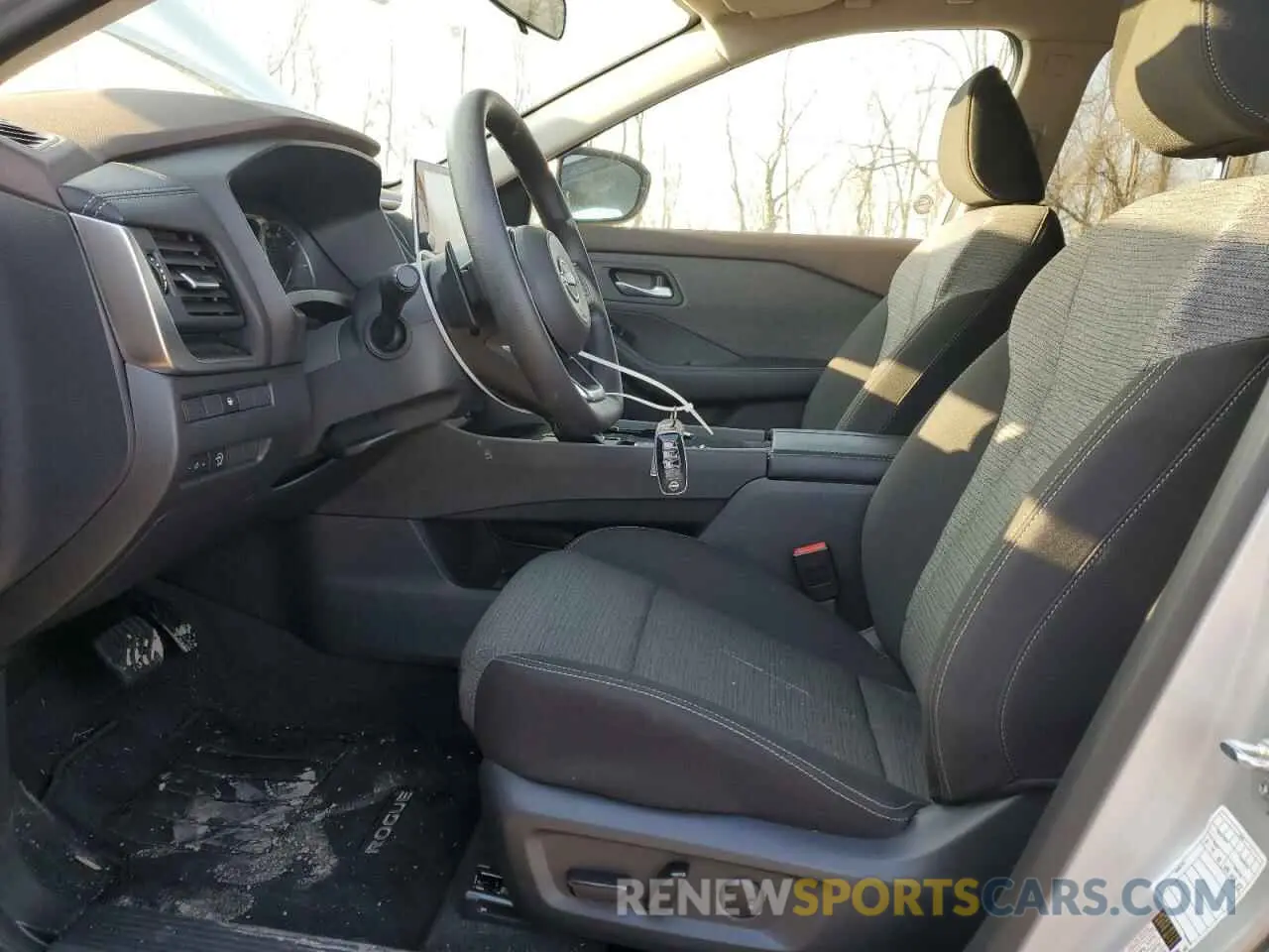 7 Photograph of a damaged car 5N1BT3BA4PC888540 NISSAN ROGUE 2023