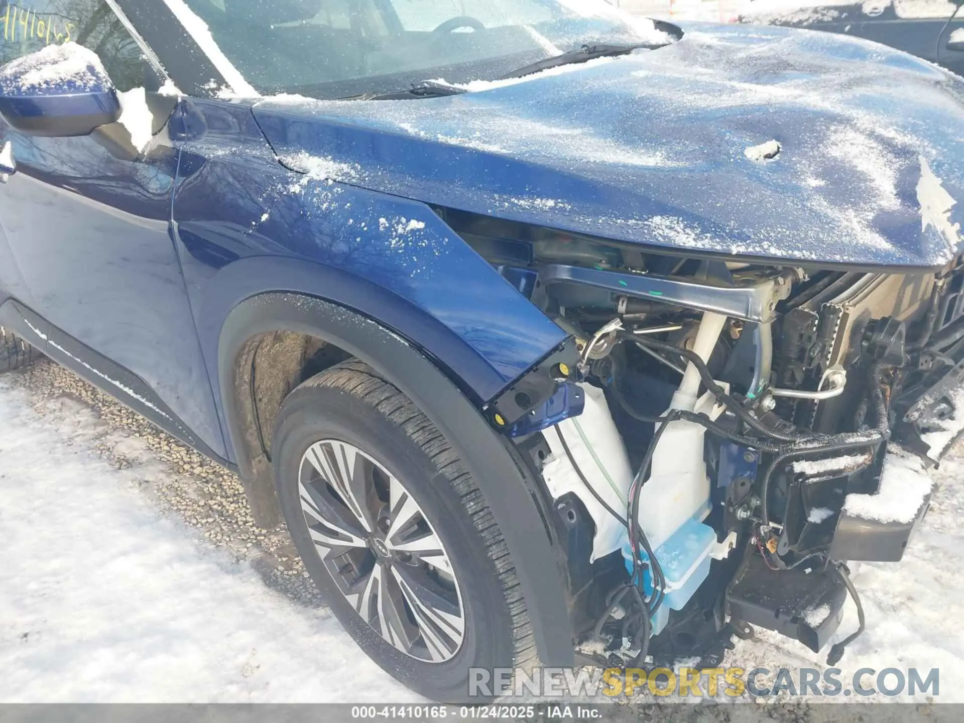 18 Photograph of a damaged car 5N1BT3BA4PC922265 NISSAN ROGUE 2023