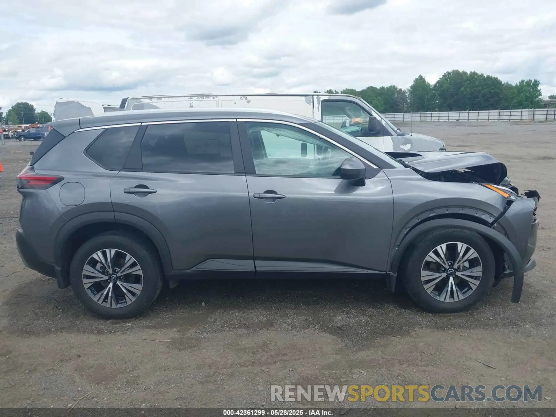 13 Photograph of a damaged car 5N1BT3BA4PC947957 NISSAN ROGUE 2023