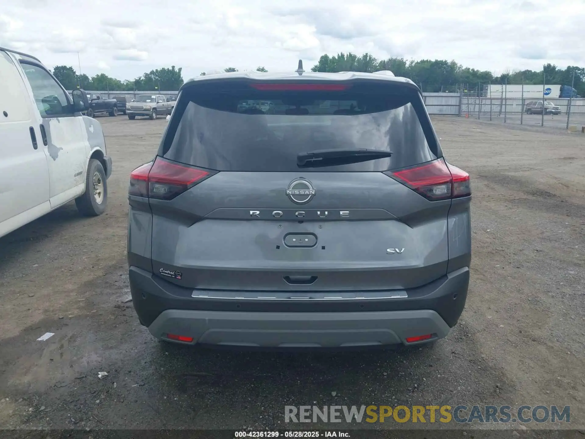 16 Photograph of a damaged car 5N1BT3BA4PC947957 NISSAN ROGUE 2023