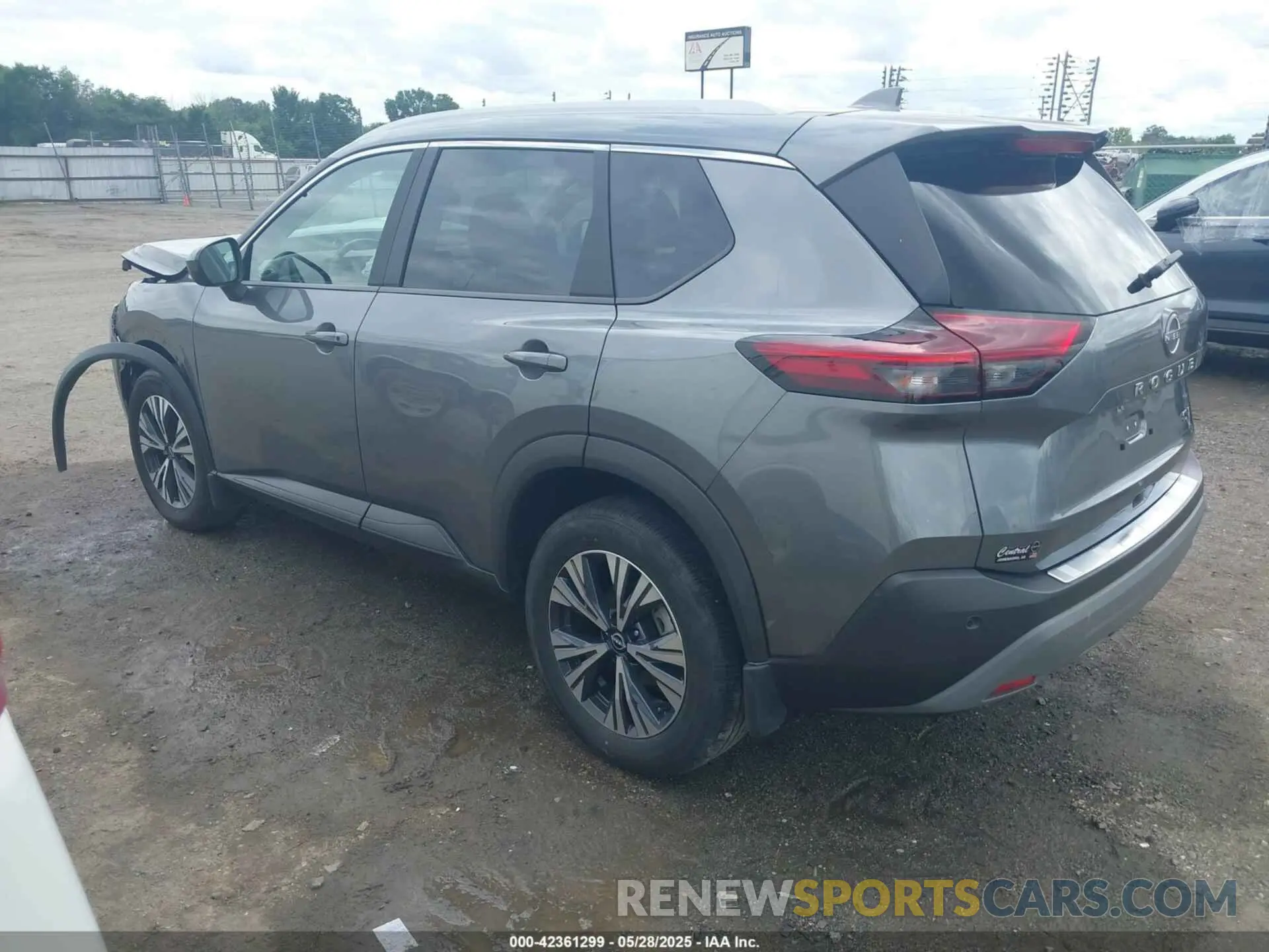 3 Photograph of a damaged car 5N1BT3BA4PC947957 NISSAN ROGUE 2023