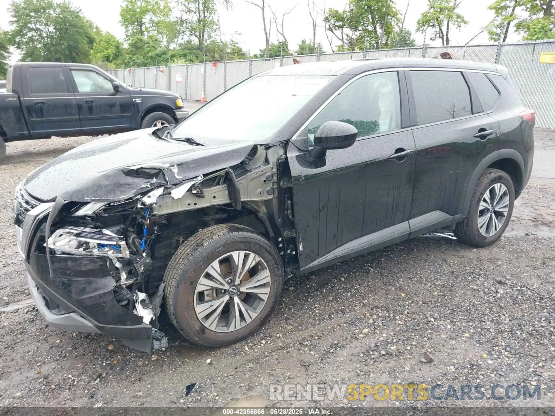 2 Photograph of a damaged car 5N1BT3BA5PC790570 NISSAN ROGUE 2023