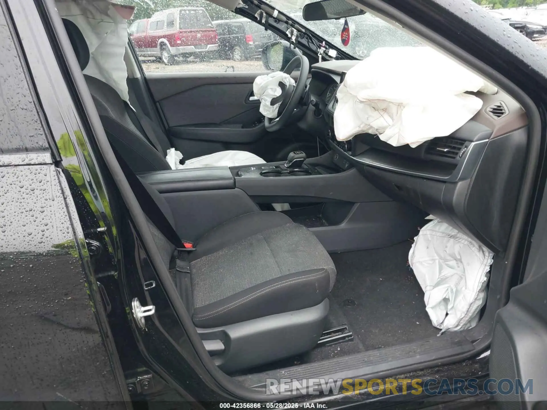 5 Photograph of a damaged car 5N1BT3BA5PC790570 NISSAN ROGUE 2023