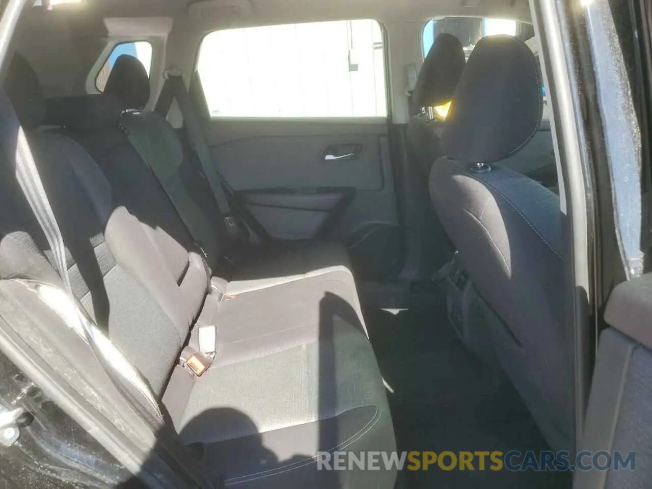11 Photograph of a damaged car 5N1BT3BA5PC850847 NISSAN ROGUE 2023