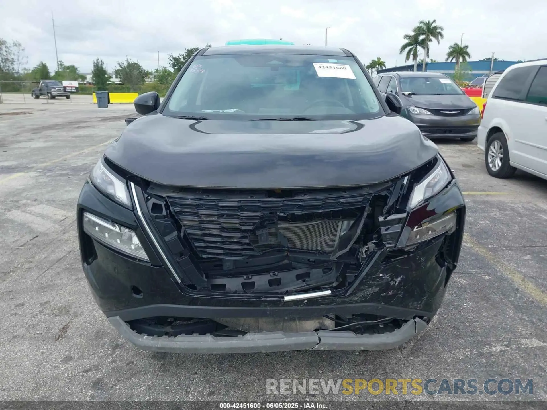 12 Photograph of a damaged car 5N1BT3BA5PC858026 NISSAN ROGUE 2023