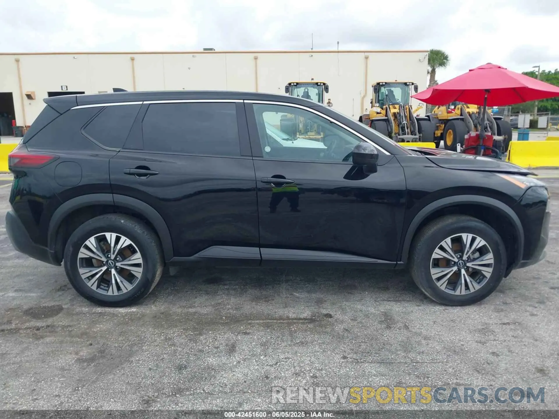 13 Photograph of a damaged car 5N1BT3BA5PC858026 NISSAN ROGUE 2023