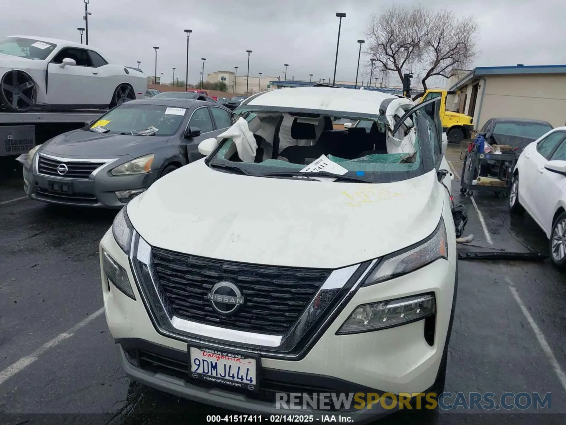 6 Photograph of a damaged car 5N1BT3BA6PC672608 NISSAN ROGUE 2023