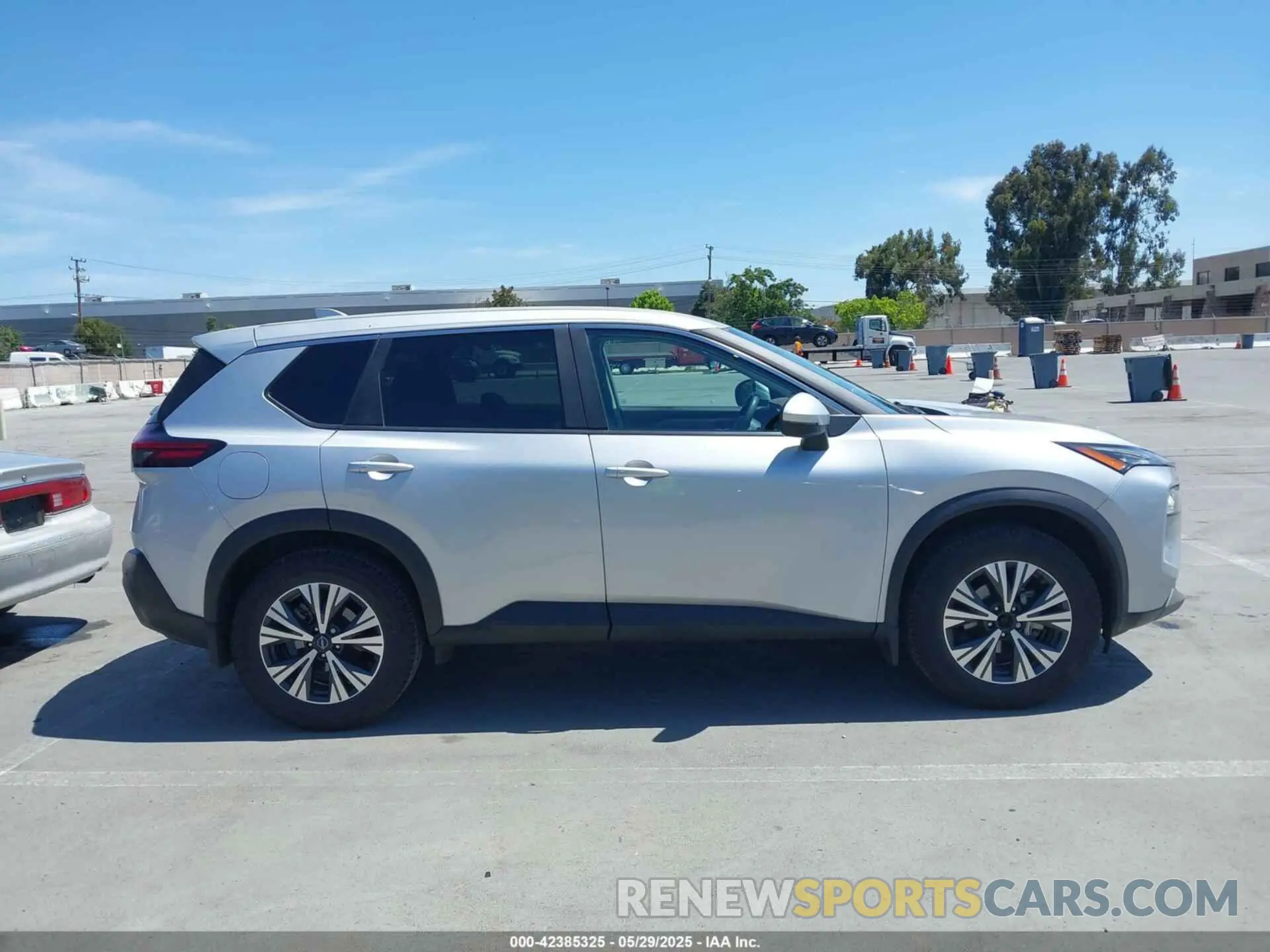 13 Photograph of a damaged car 5N1BT3BA6PC684466 NISSAN ROGUE 2023