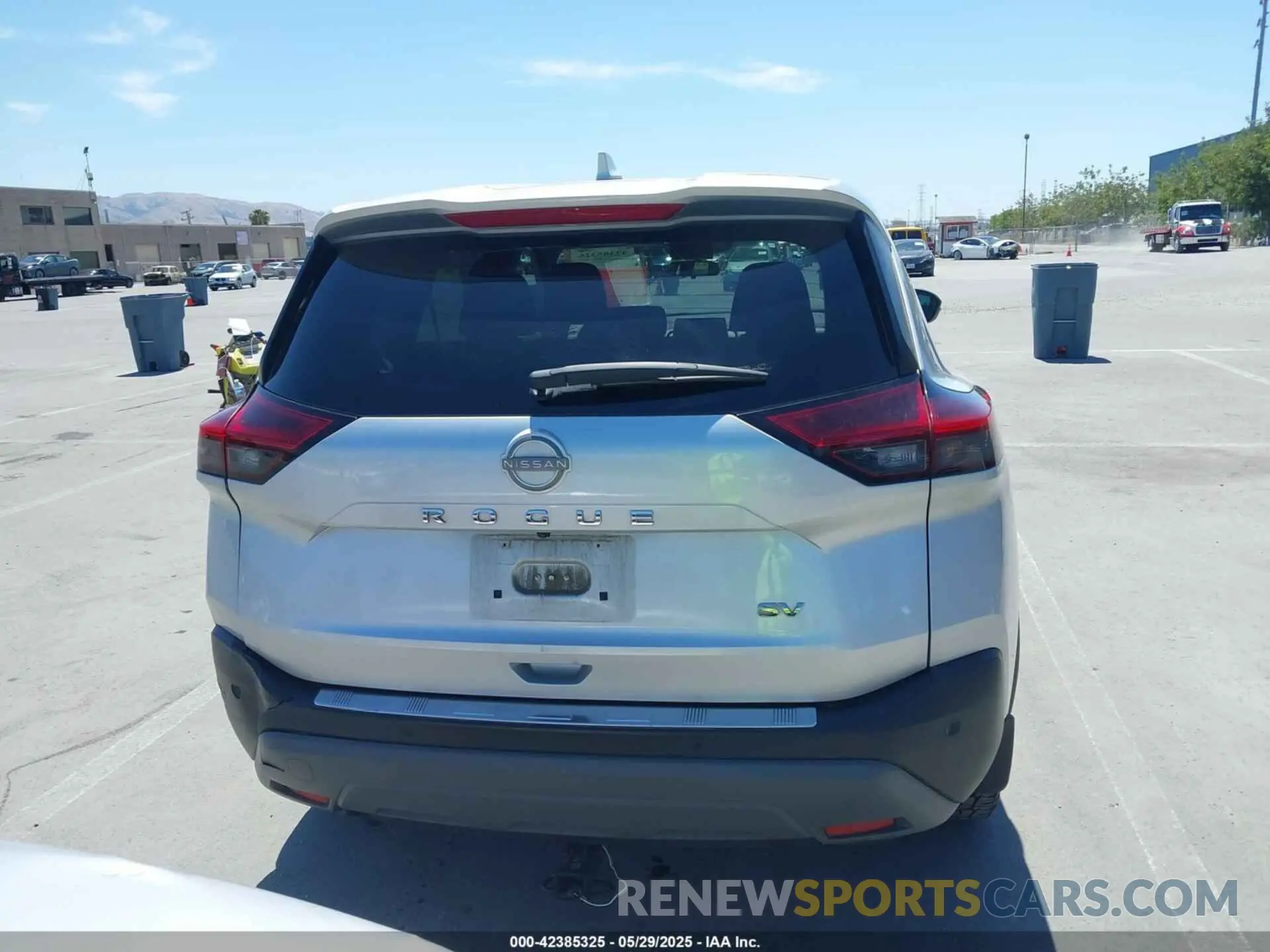16 Photograph of a damaged car 5N1BT3BA6PC684466 NISSAN ROGUE 2023