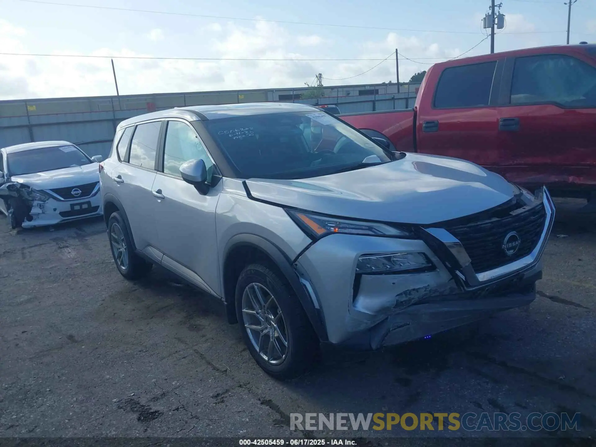 1 Photograph of a damaged car 5N1BT3BA6PC786348 NISSAN ROGUE 2023