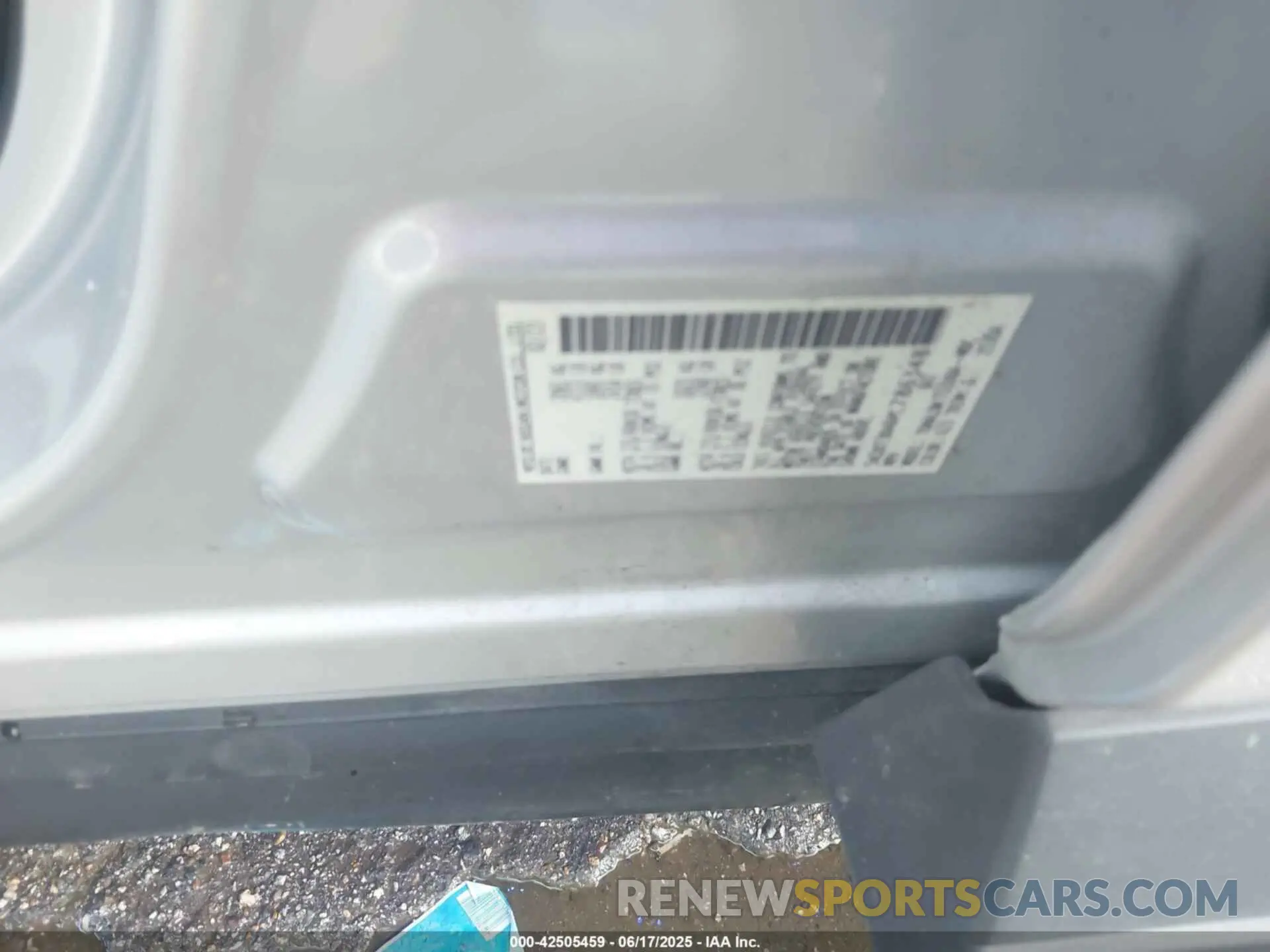 9 Photograph of a damaged car 5N1BT3BA6PC786348 NISSAN ROGUE 2023
