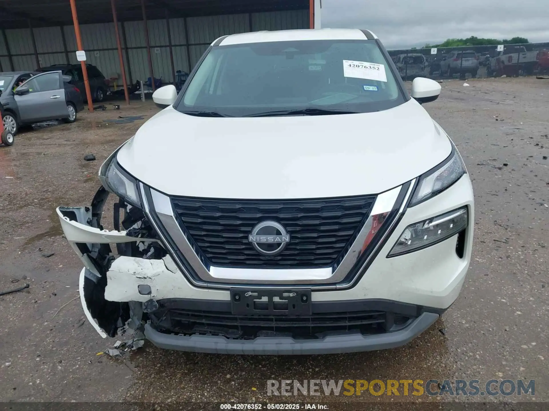12 Photograph of a damaged car 5N1BT3BA6PC872789 NISSAN ROGUE 2023