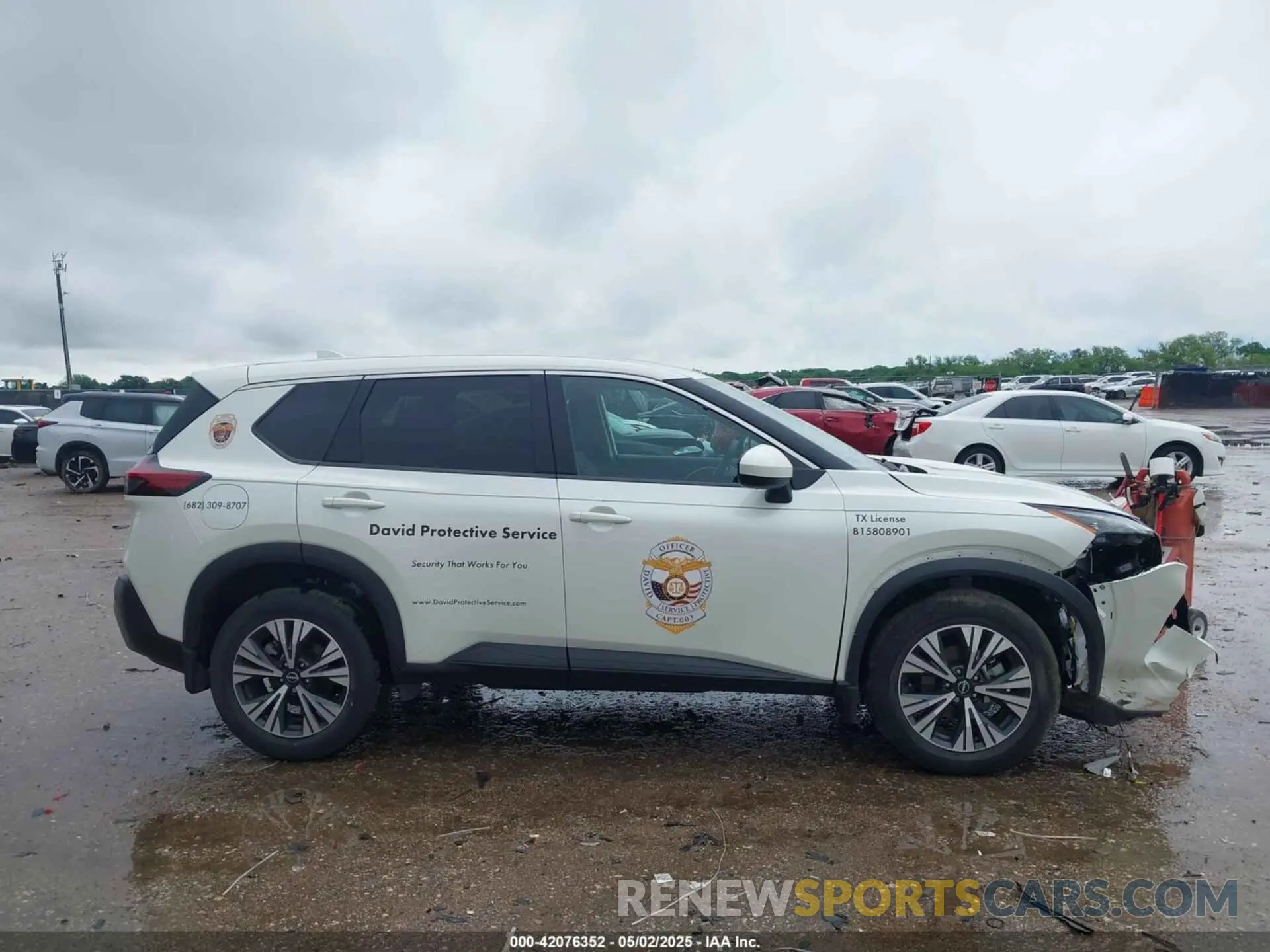 13 Photograph of a damaged car 5N1BT3BA6PC872789 NISSAN ROGUE 2023