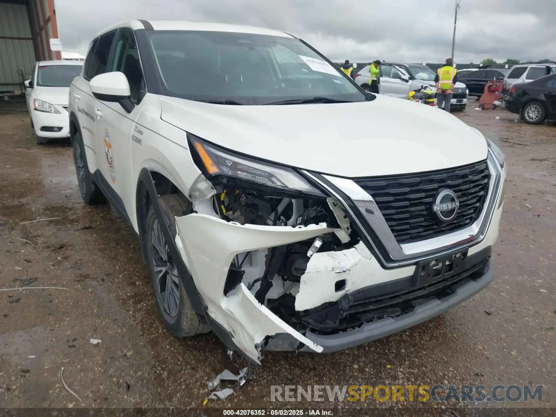 6 Photograph of a damaged car 5N1BT3BA6PC872789 NISSAN ROGUE 2023
