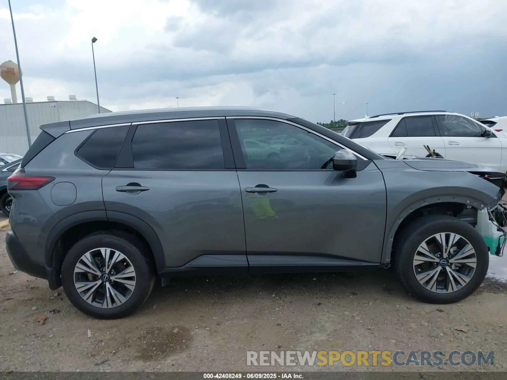 14 Photograph of a damaged car 5N1BT3BA6PC906990 NISSAN ROGUE 2023