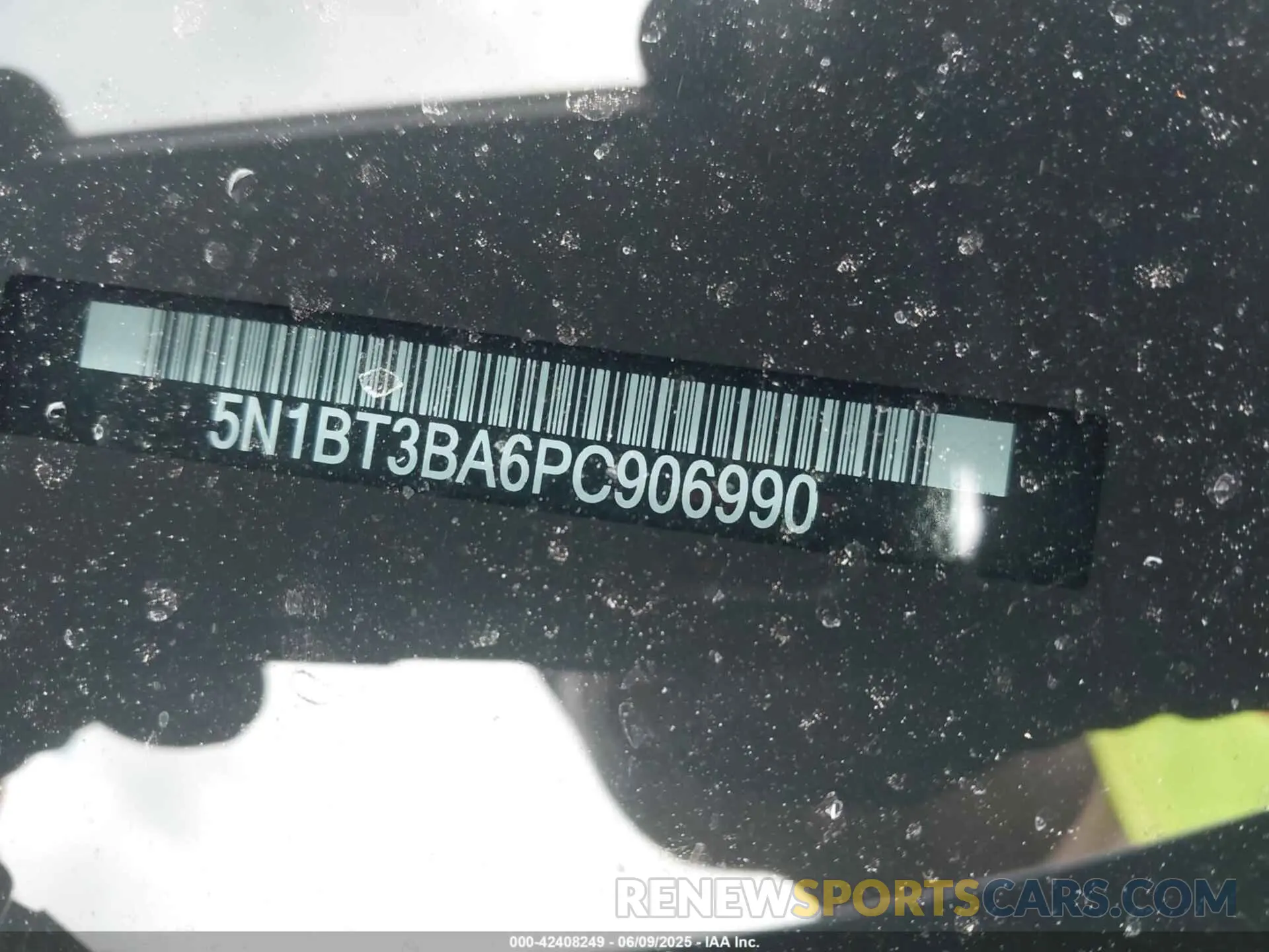 9 Photograph of a damaged car 5N1BT3BA6PC906990 NISSAN ROGUE 2023
