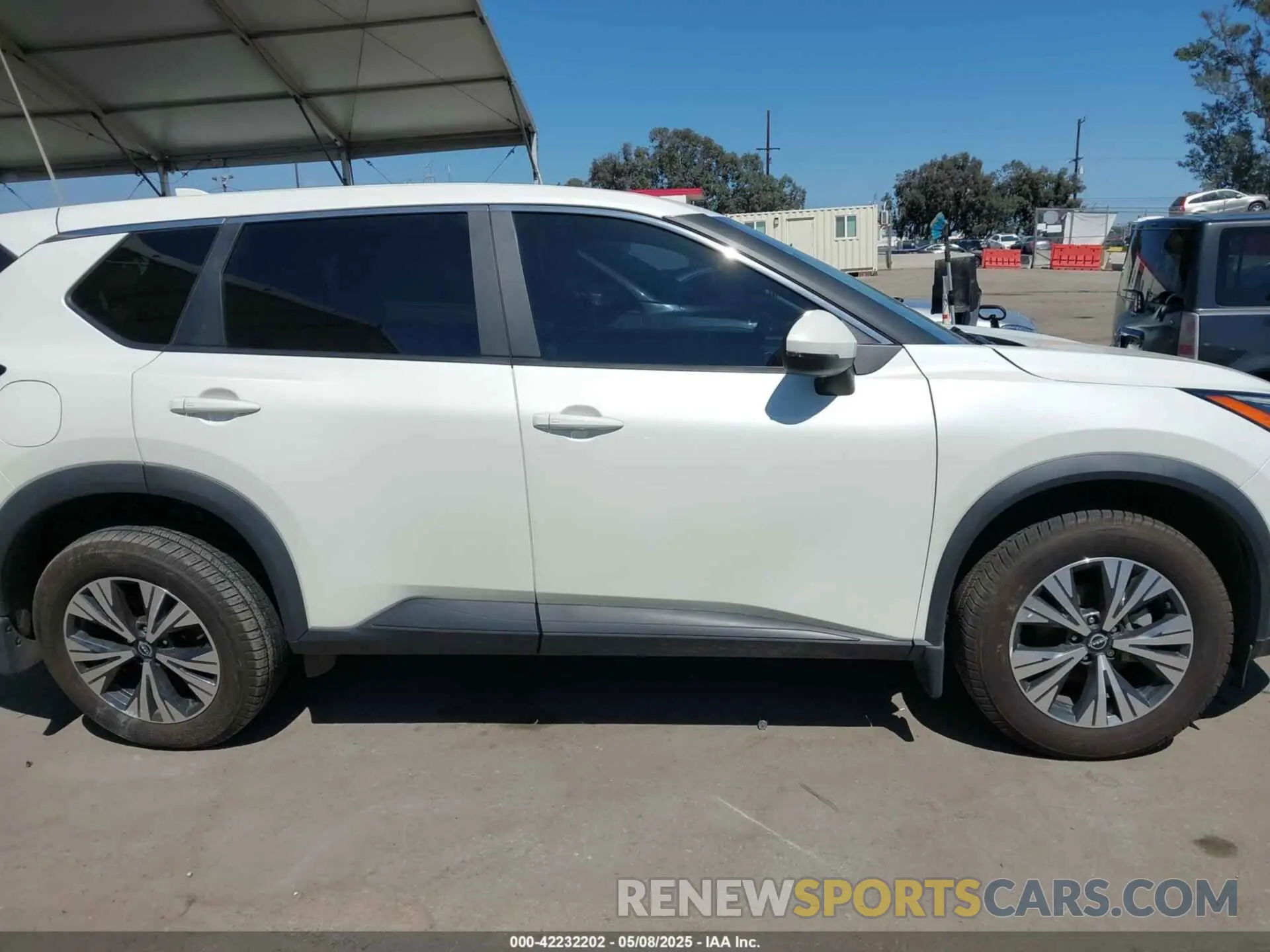 13 Photograph of a damaged car 5N1BT3BA7PC759286 NISSAN ROGUE 2023