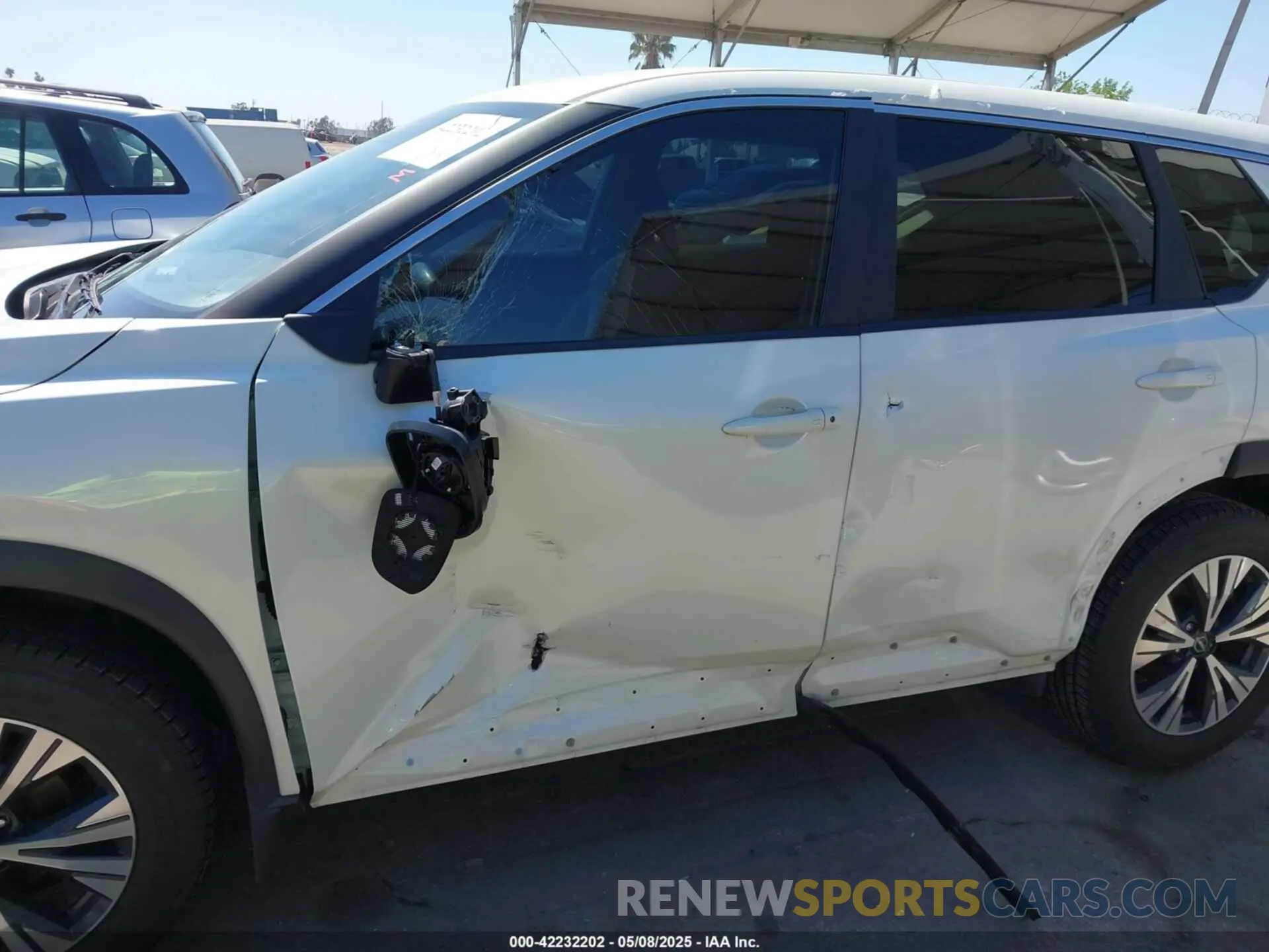 6 Photograph of a damaged car 5N1BT3BA7PC759286 NISSAN ROGUE 2023