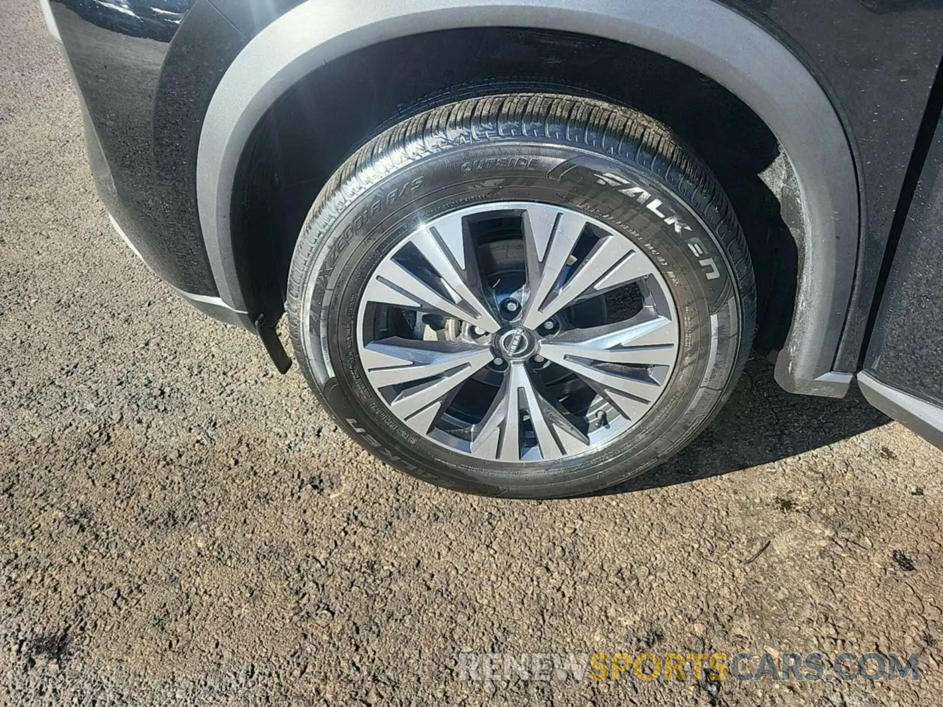 21 Photograph of a damaged car 5N1BT3BA7PC779179 NISSAN ROGUE 2023