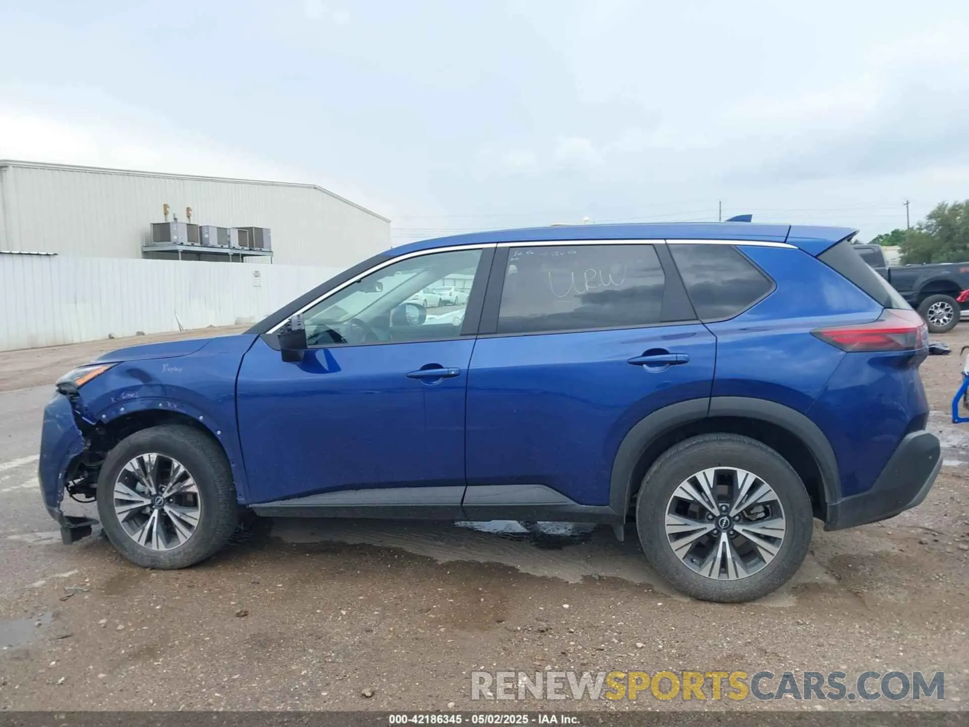 15 Photograph of a damaged car 5N1BT3BA7PC811158 NISSAN ROGUE 2023