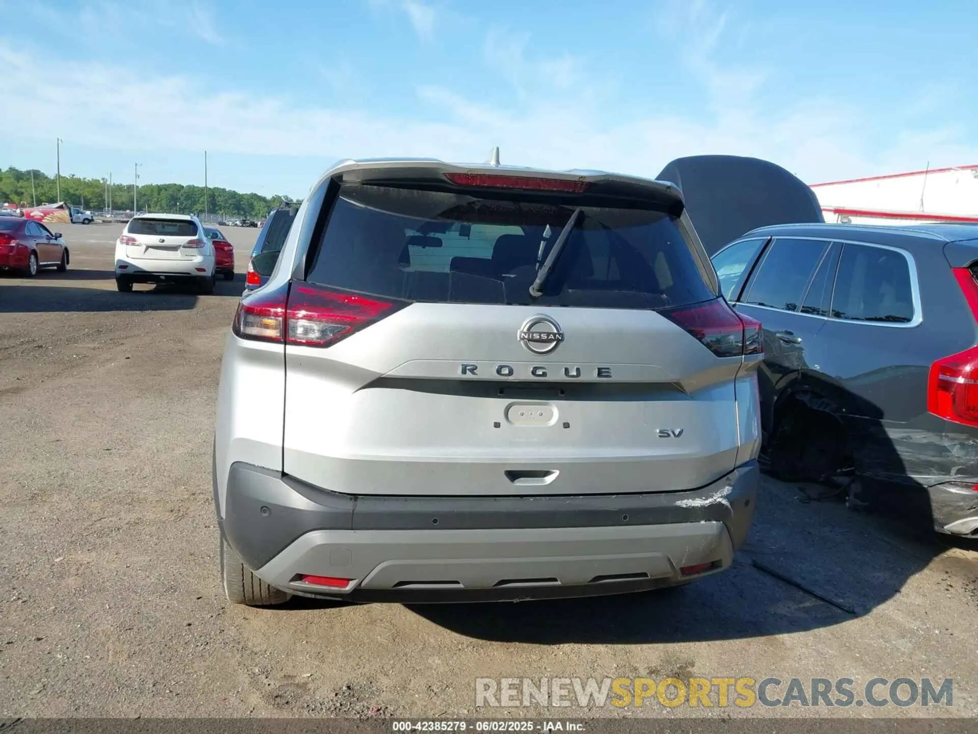 16 Photograph of a damaged car 5N1BT3BA7PC833208 NISSAN ROGUE 2023