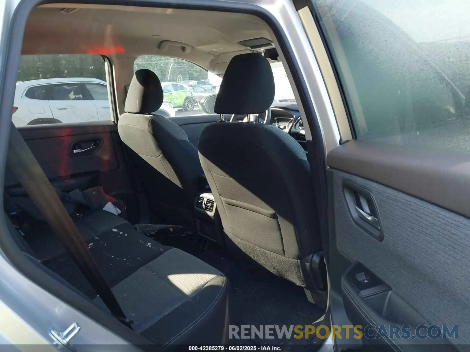 8 Photograph of a damaged car 5N1BT3BA7PC833208 NISSAN ROGUE 2023