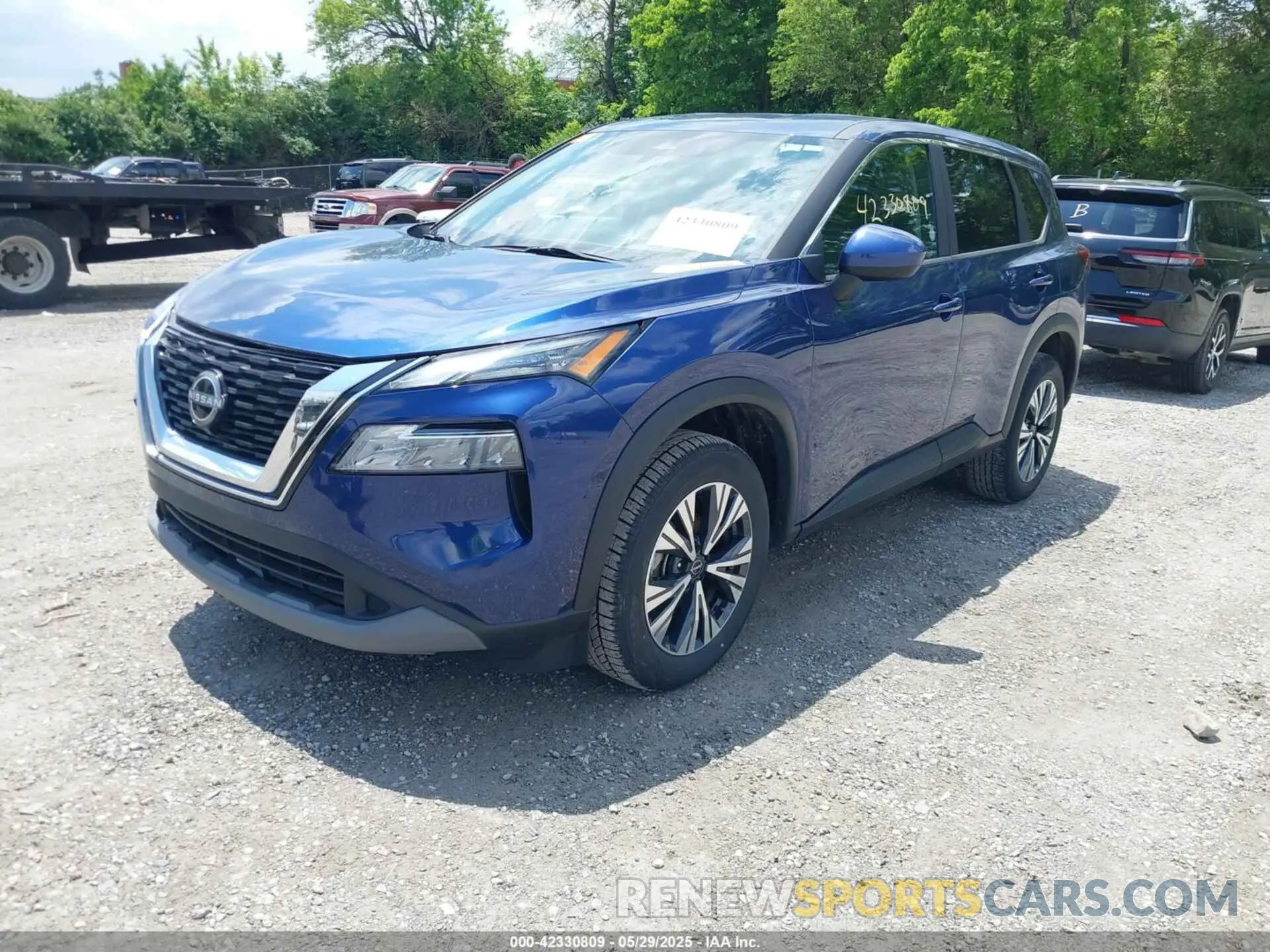 2 Photograph of a damaged car 5N1BT3BA7PC900311 NISSAN ROGUE 2023
