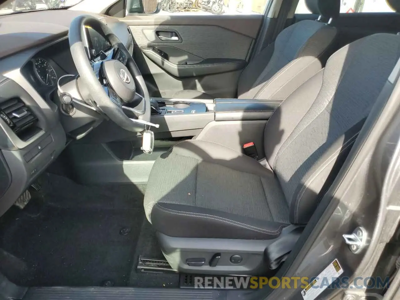 7 Photograph of a damaged car 5N1BT3BA8PC692956 NISSAN ROGUE 2023