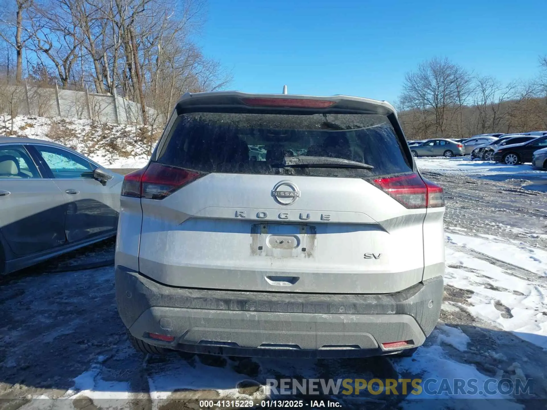 17 Photograph of a damaged car 5N1BT3BA8PC773276 NISSAN ROGUE 2023