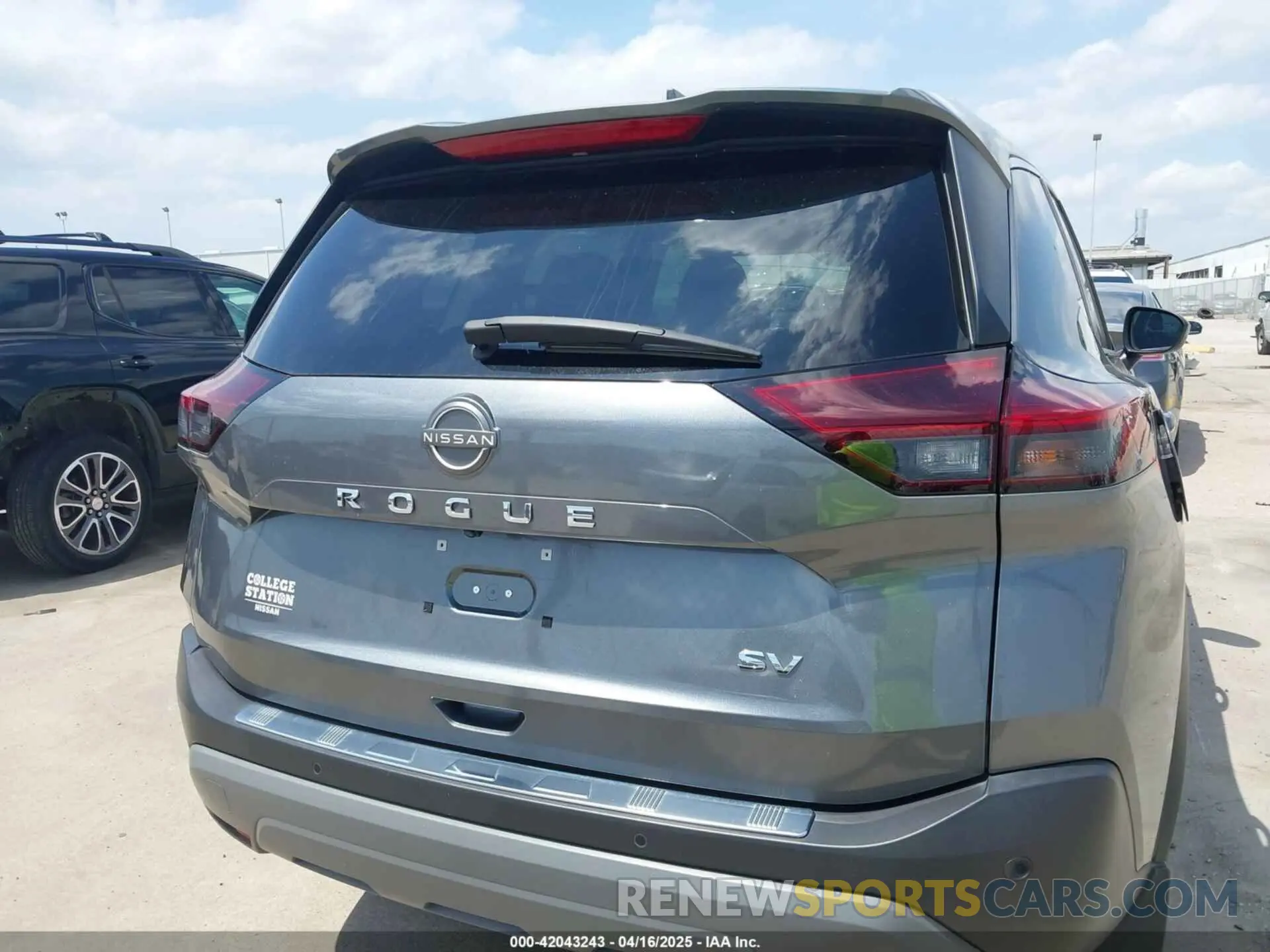 15 Photograph of a damaged car 5N1BT3BA8PC857968 NISSAN ROGUE 2023