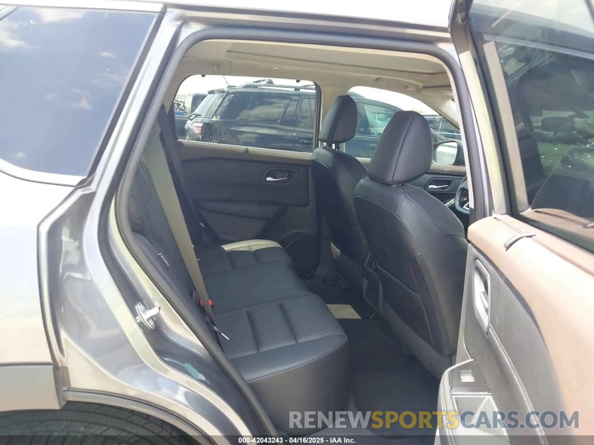 8 Photograph of a damaged car 5N1BT3BA8PC857968 NISSAN ROGUE 2023