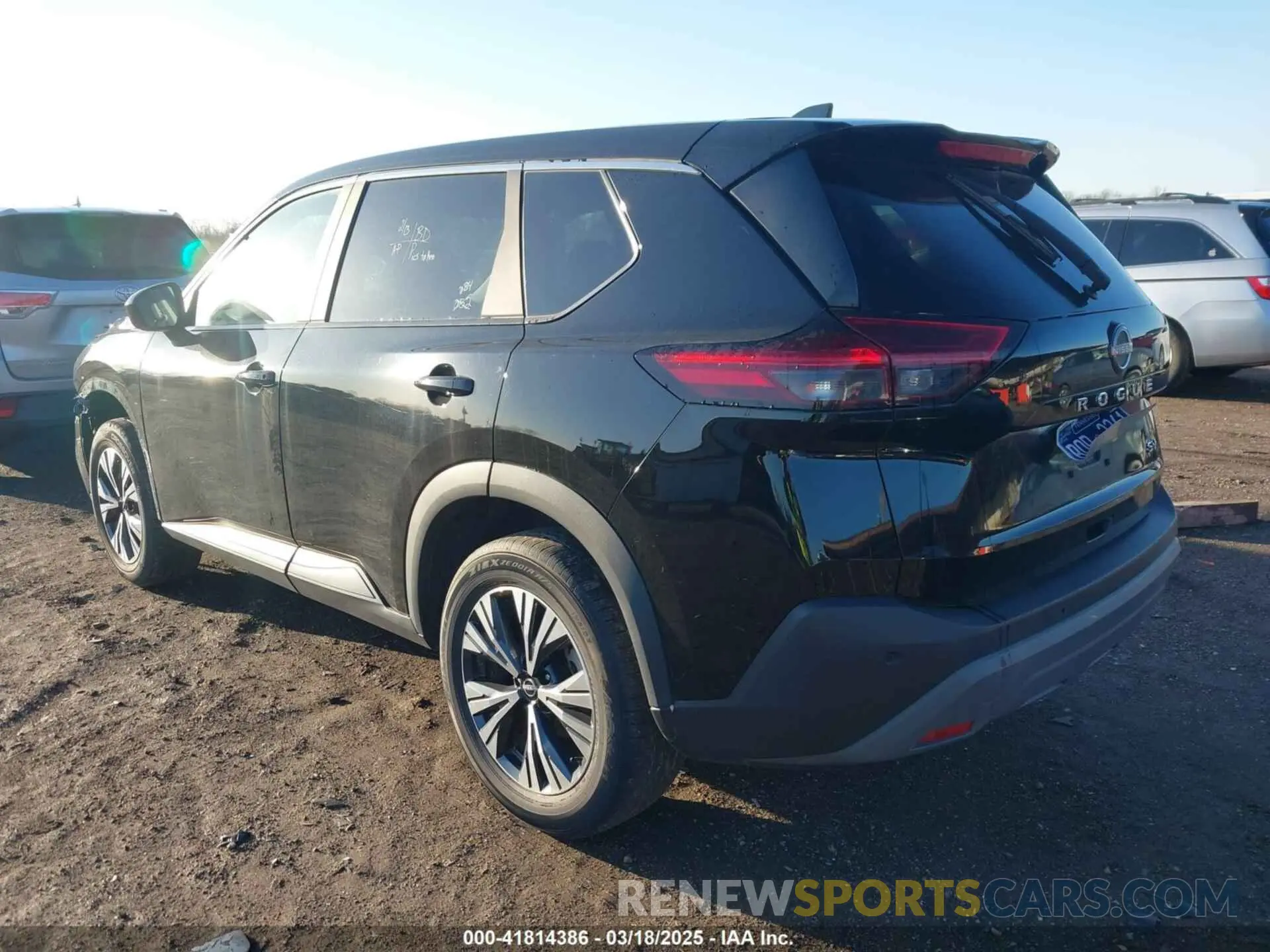 3 Photograph of a damaged car 5N1BT3BA8PC895796 NISSAN ROGUE 2023