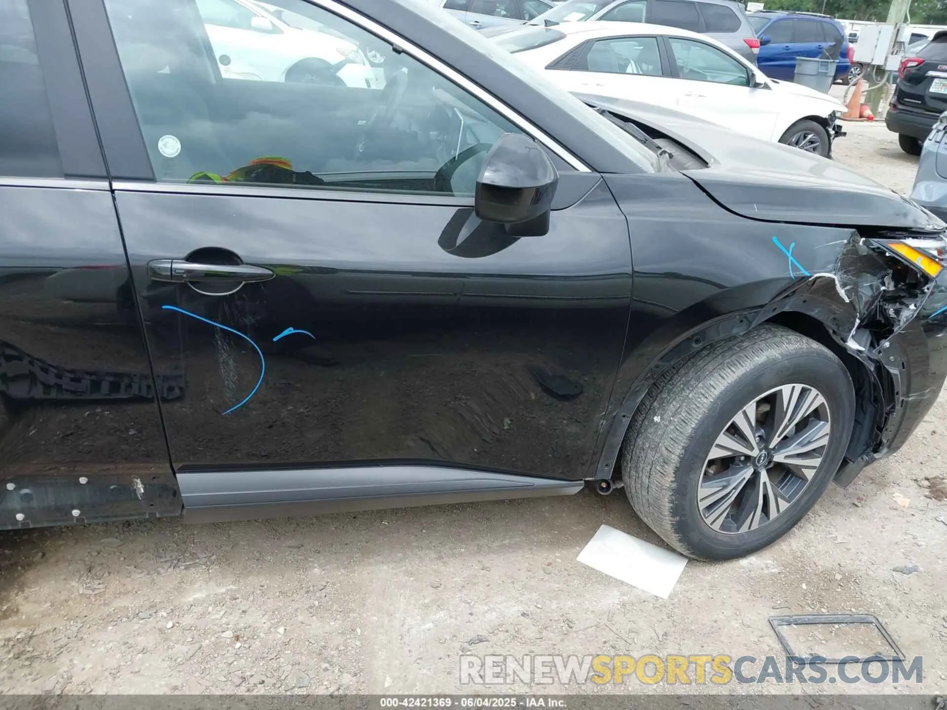 13 Photograph of a damaged car 5N1BT3BA8PC904755 NISSAN ROGUE 2023