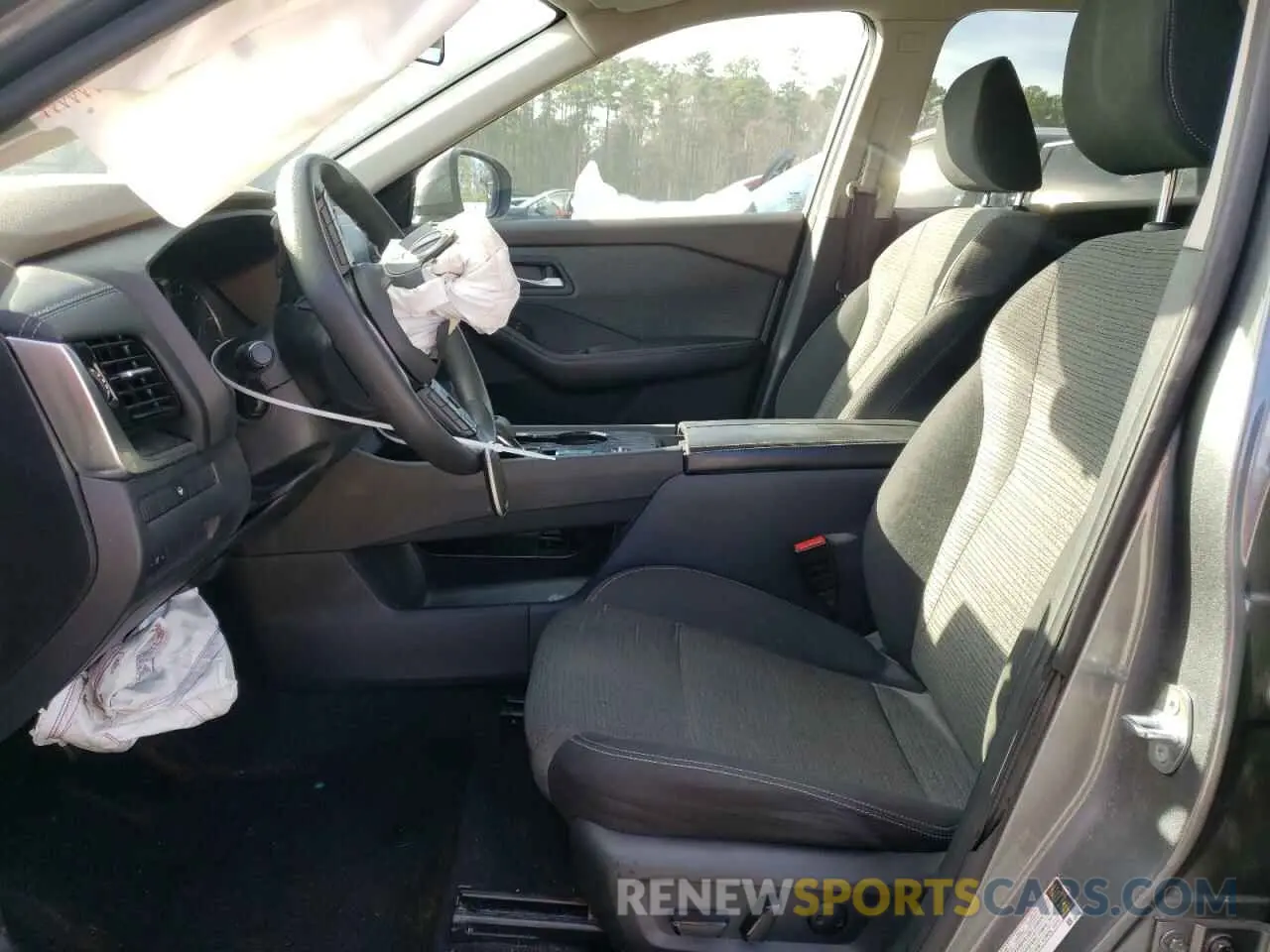 7 Photograph of a damaged car 5N1BT3BA9PC737337 NISSAN ROGUE 2023