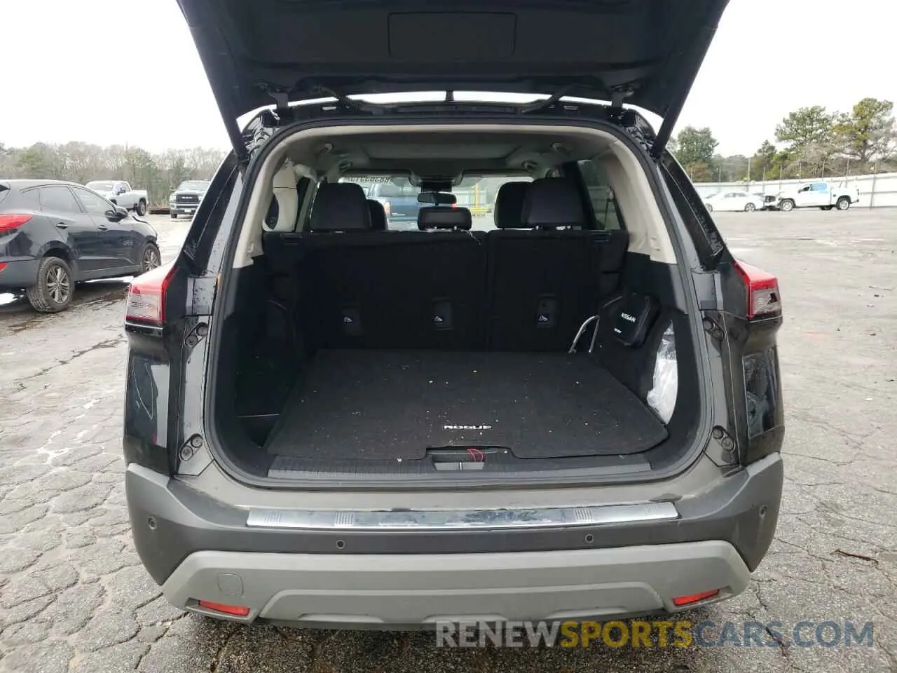 6 Photograph of a damaged car 5N1BT3BAXPC880698 NISSAN ROGUE 2023