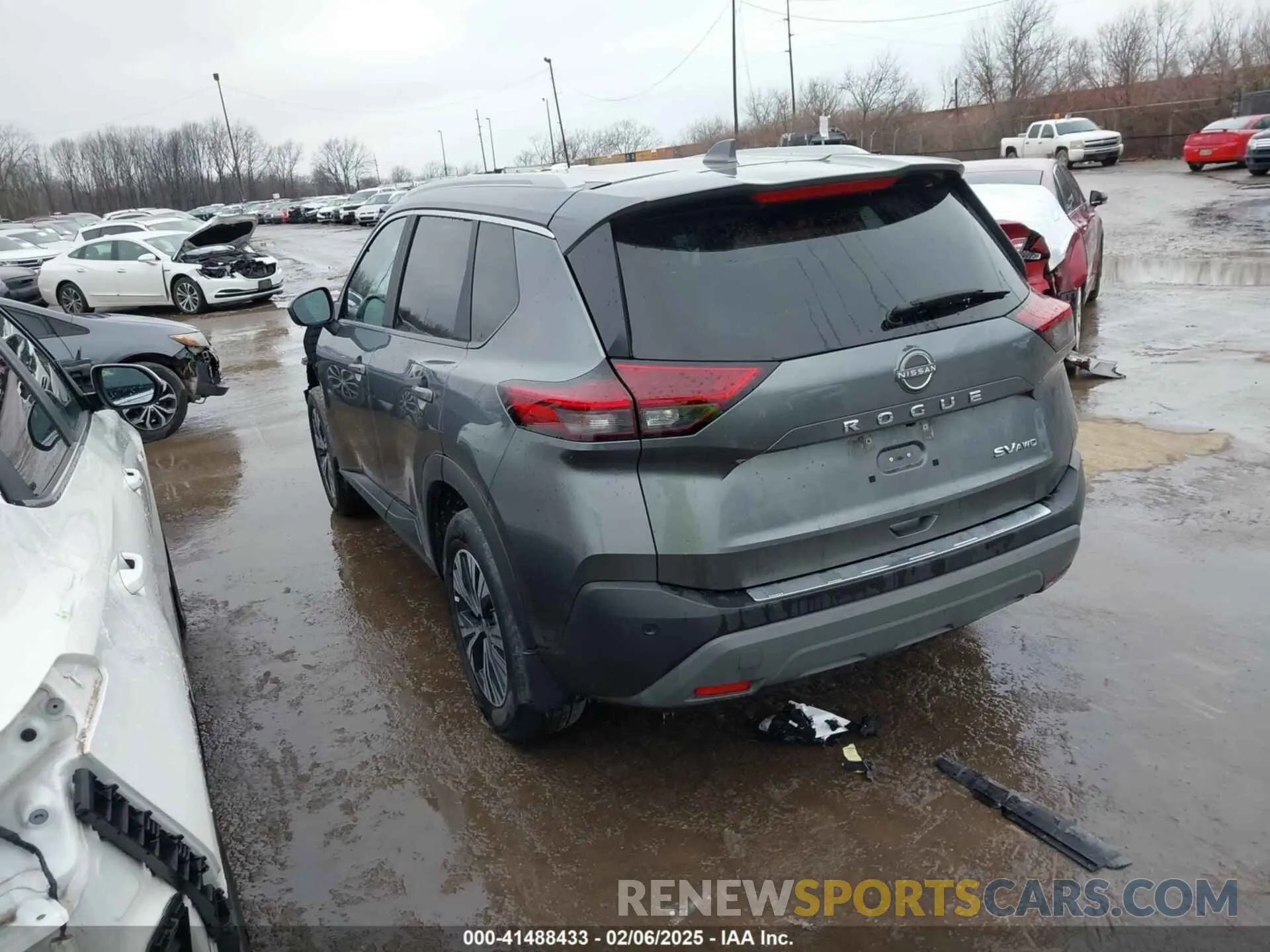 3 Photograph of a damaged car 5N1BT3BB0PC764337 NISSAN ROGUE 2023