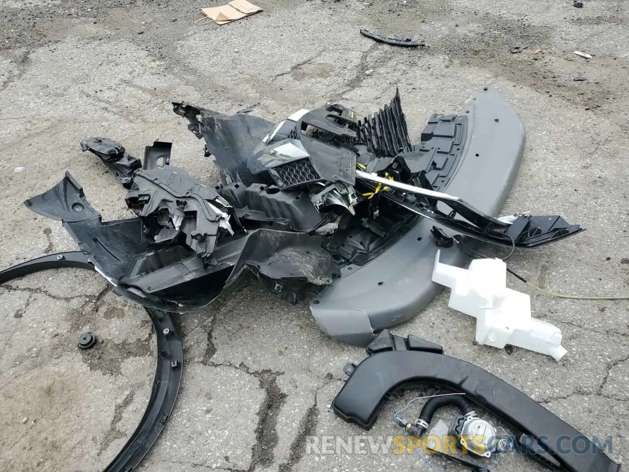 13 Photograph of a damaged car 5N1BT3BB0PC860291 NISSAN ROGUE 2023