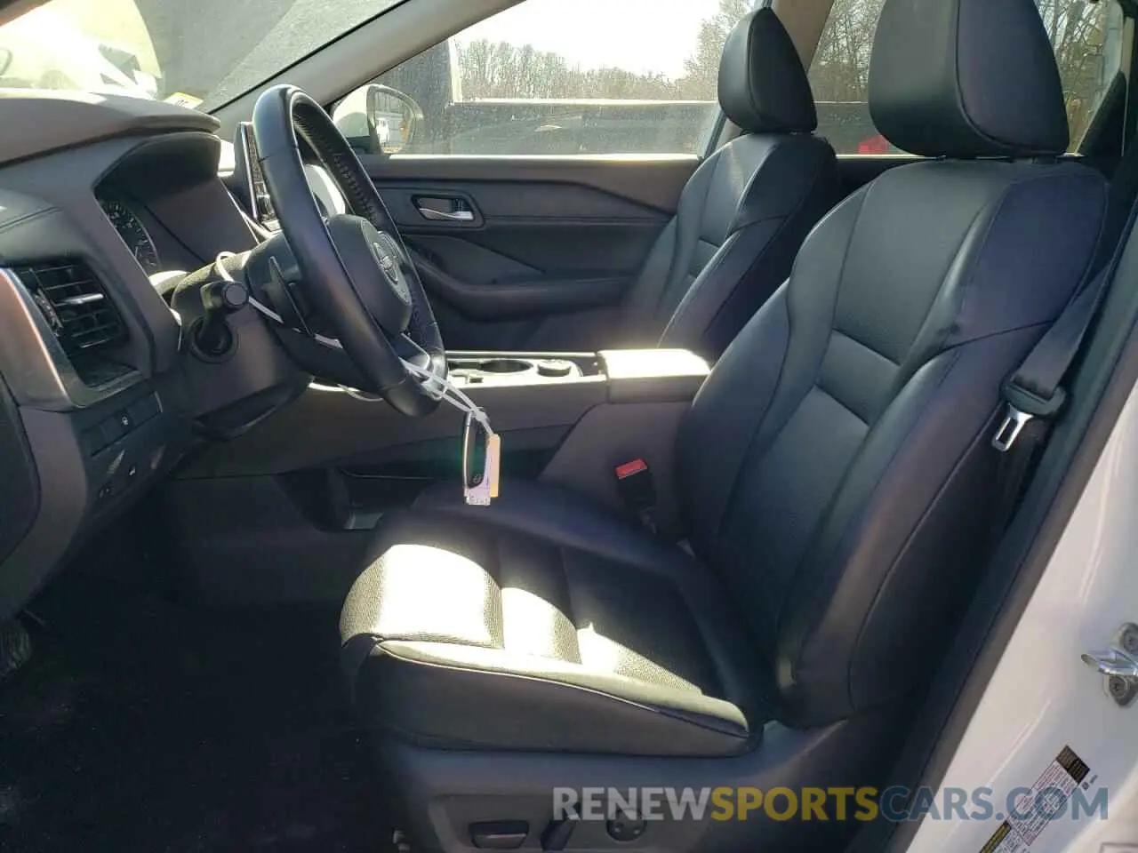 7 Photograph of a damaged car 5N1BT3BB1PC673495 NISSAN ROGUE 2023