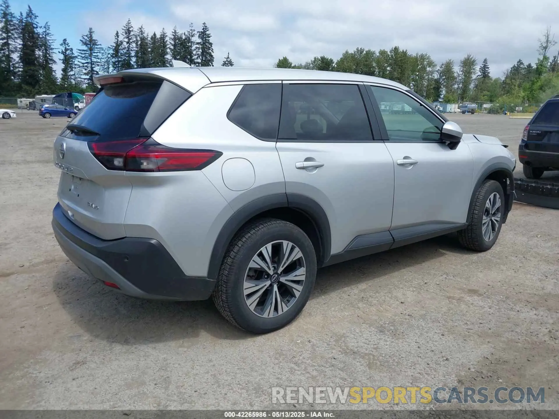 4 Photograph of a damaged car 5N1BT3BB1PC792941 NISSAN ROGUE 2023