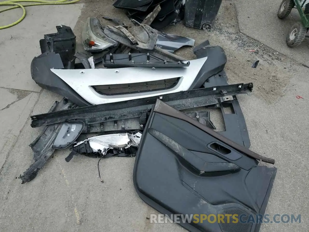15 Photograph of a damaged car 5N1BT3BB1PC910860 NISSAN ROGUE 2023