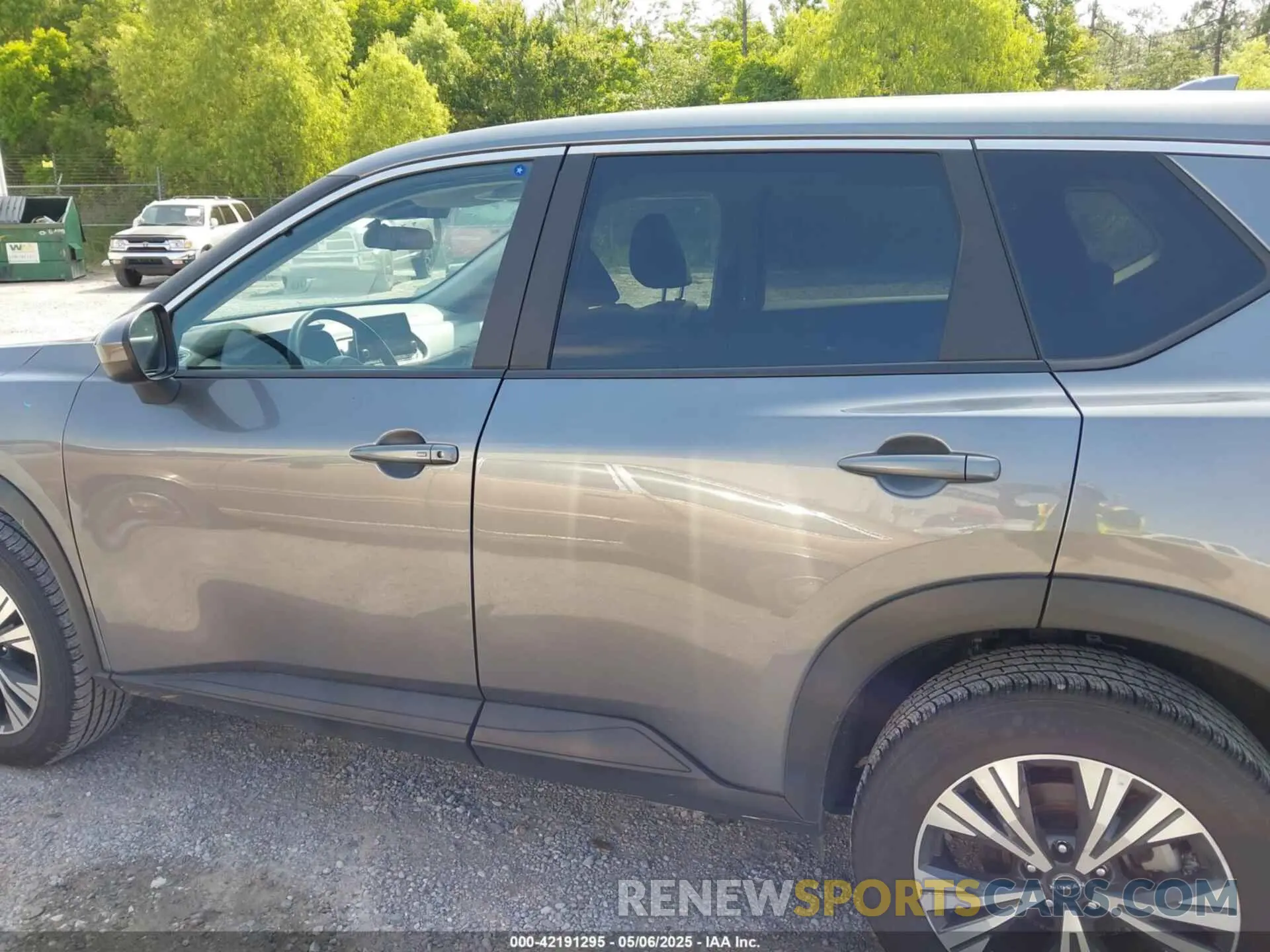 14 Photograph of a damaged car 5N1BT3BB1PC924676 NISSAN ROGUE 2023