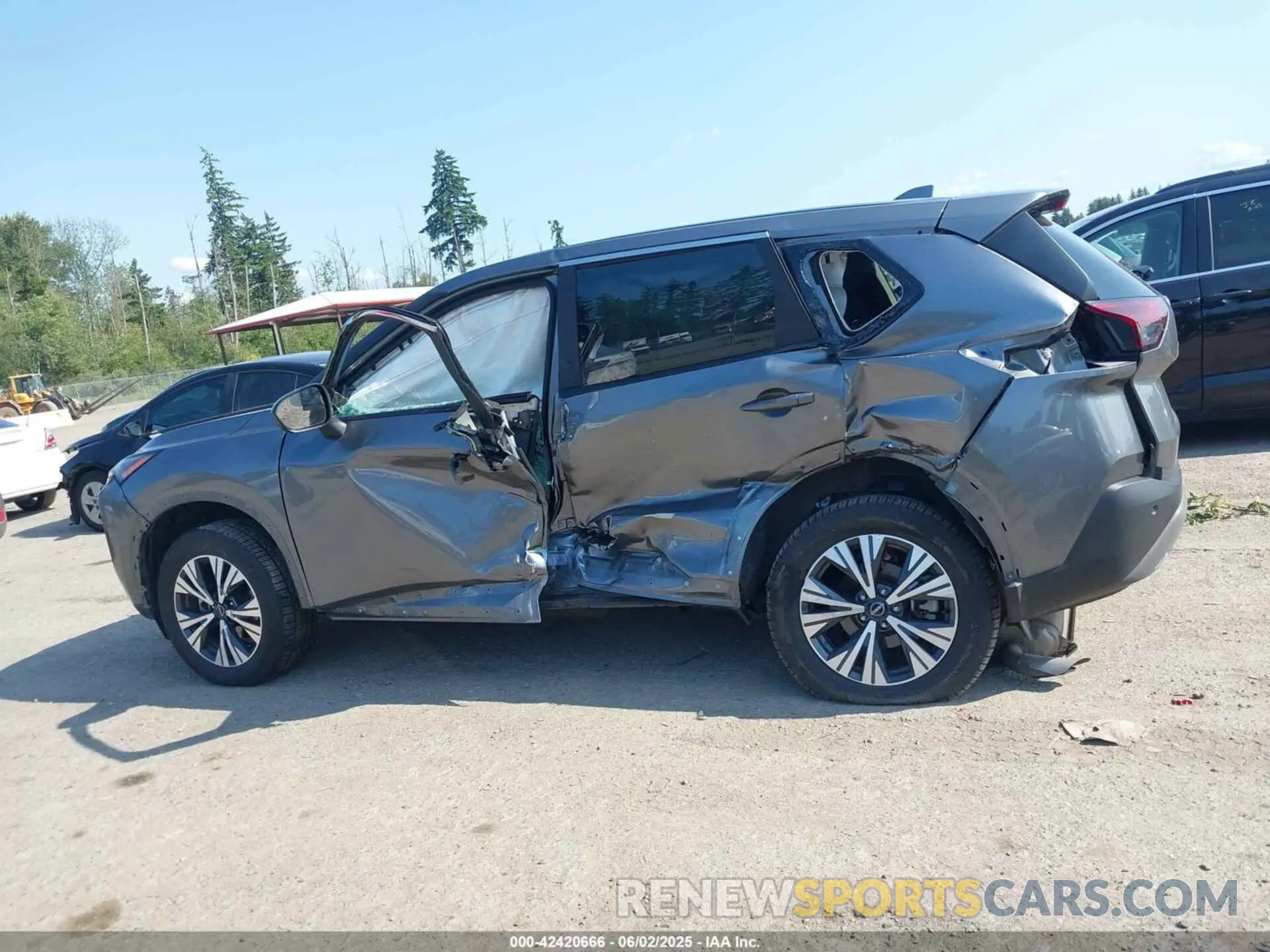 14 Photograph of a damaged car 5N1BT3BB1PC927089 NISSAN ROGUE 2023