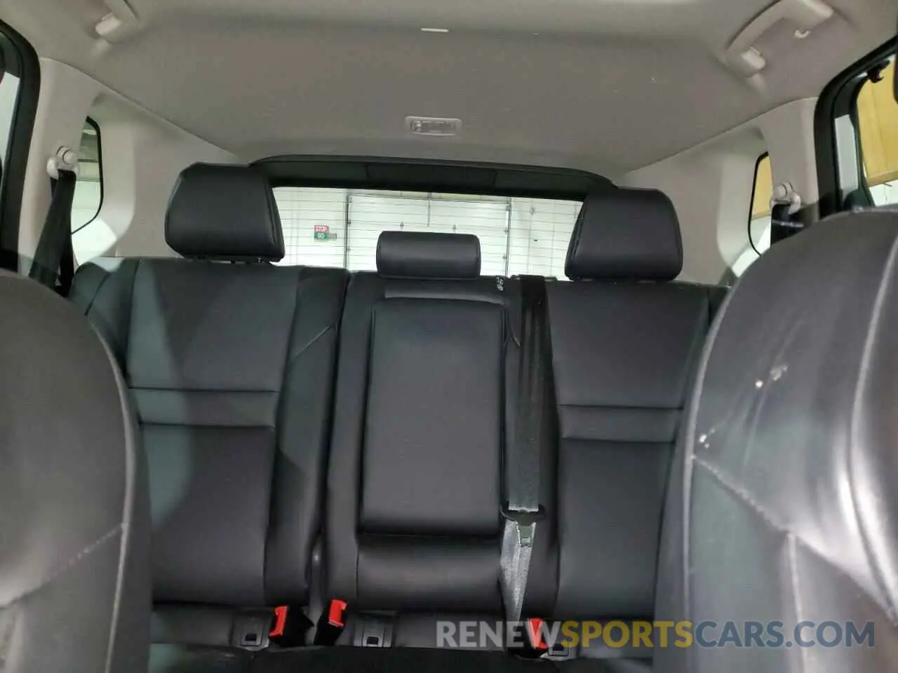 10 Photograph of a damaged car 5N1BT3BB2PC886083 NISSAN ROGUE 2023