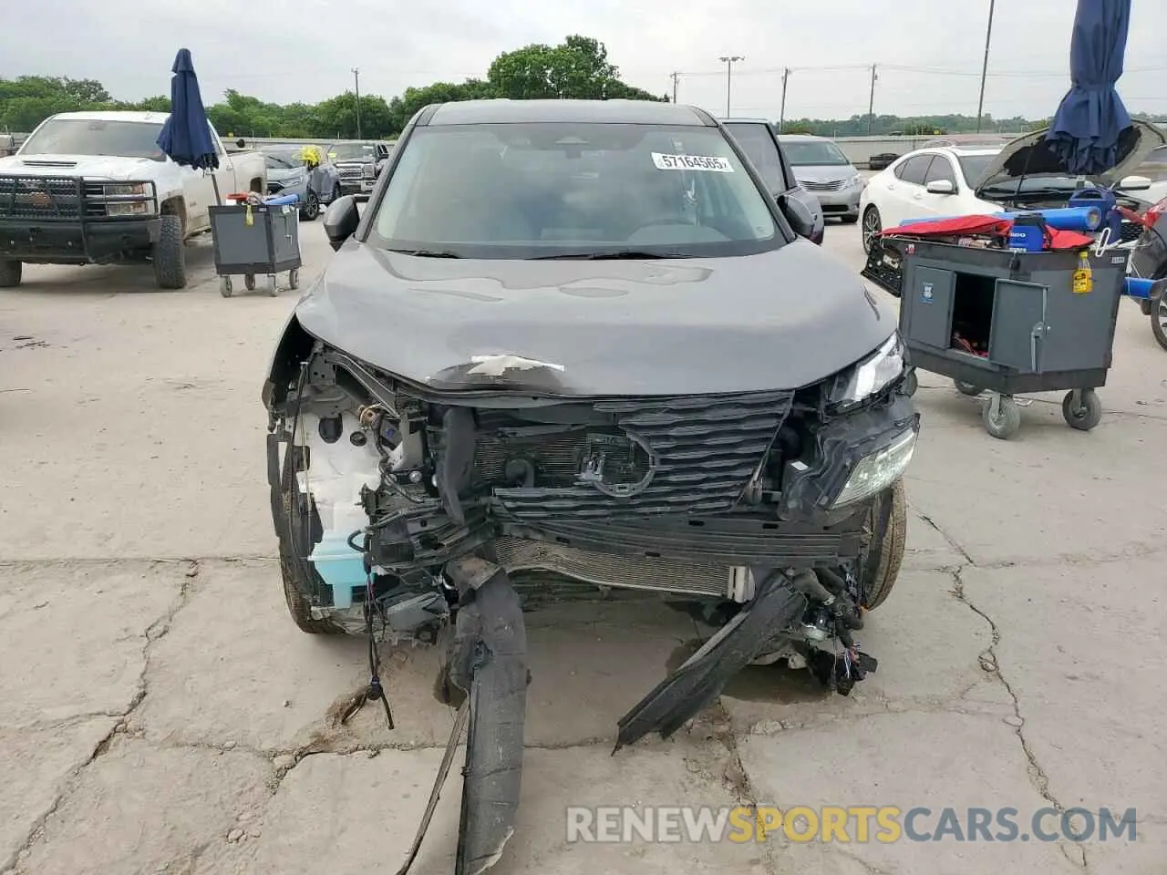 5 Photograph of a damaged car 5N1BT3BB2PC904002 NISSAN ROGUE 2023