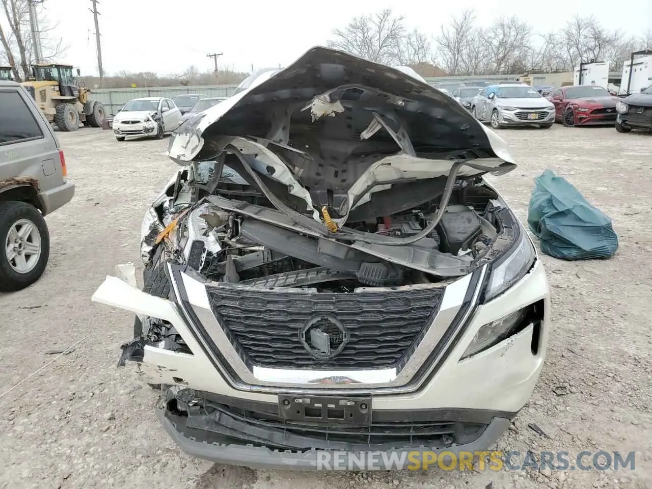 5 Photograph of a damaged car 5N1BT3BB3PC835577 NISSAN ROGUE 2023
