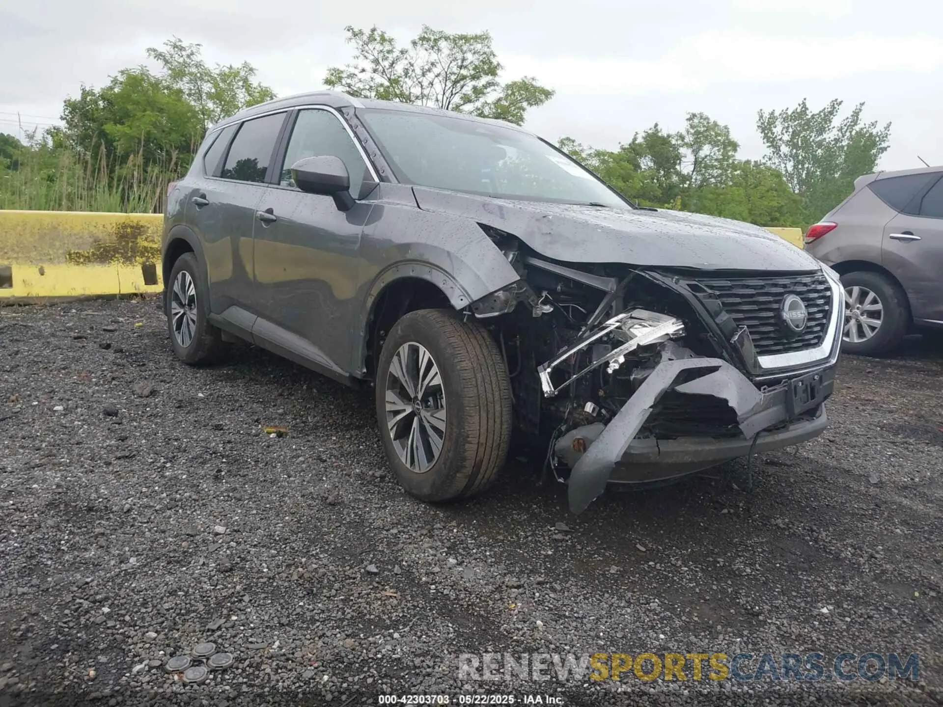 1 Photograph of a damaged car 5N1BT3BB3PC923853 NISSAN ROGUE 2023